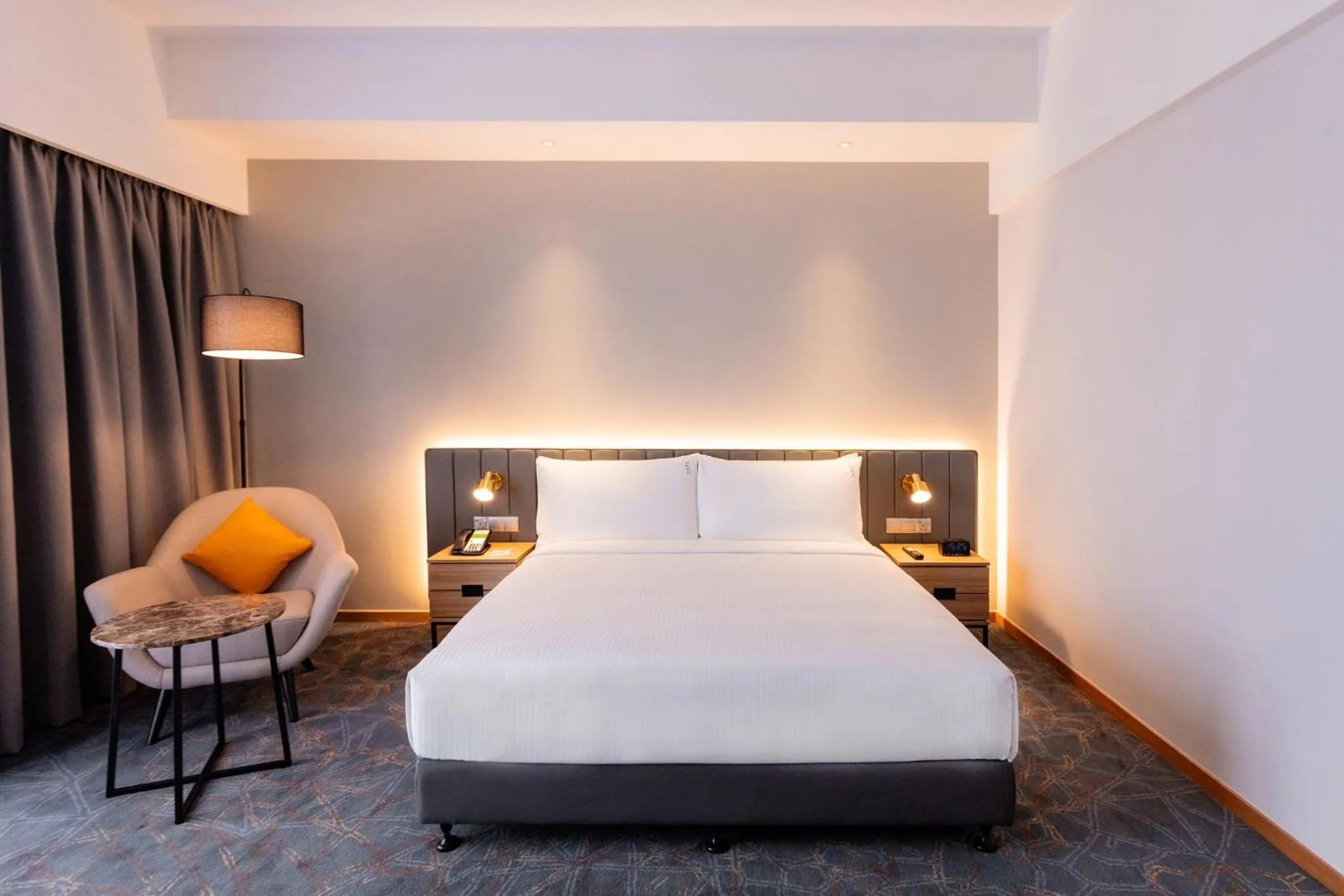 Photo of the whole room, Bed in Holiday Inn Sepang - Airport