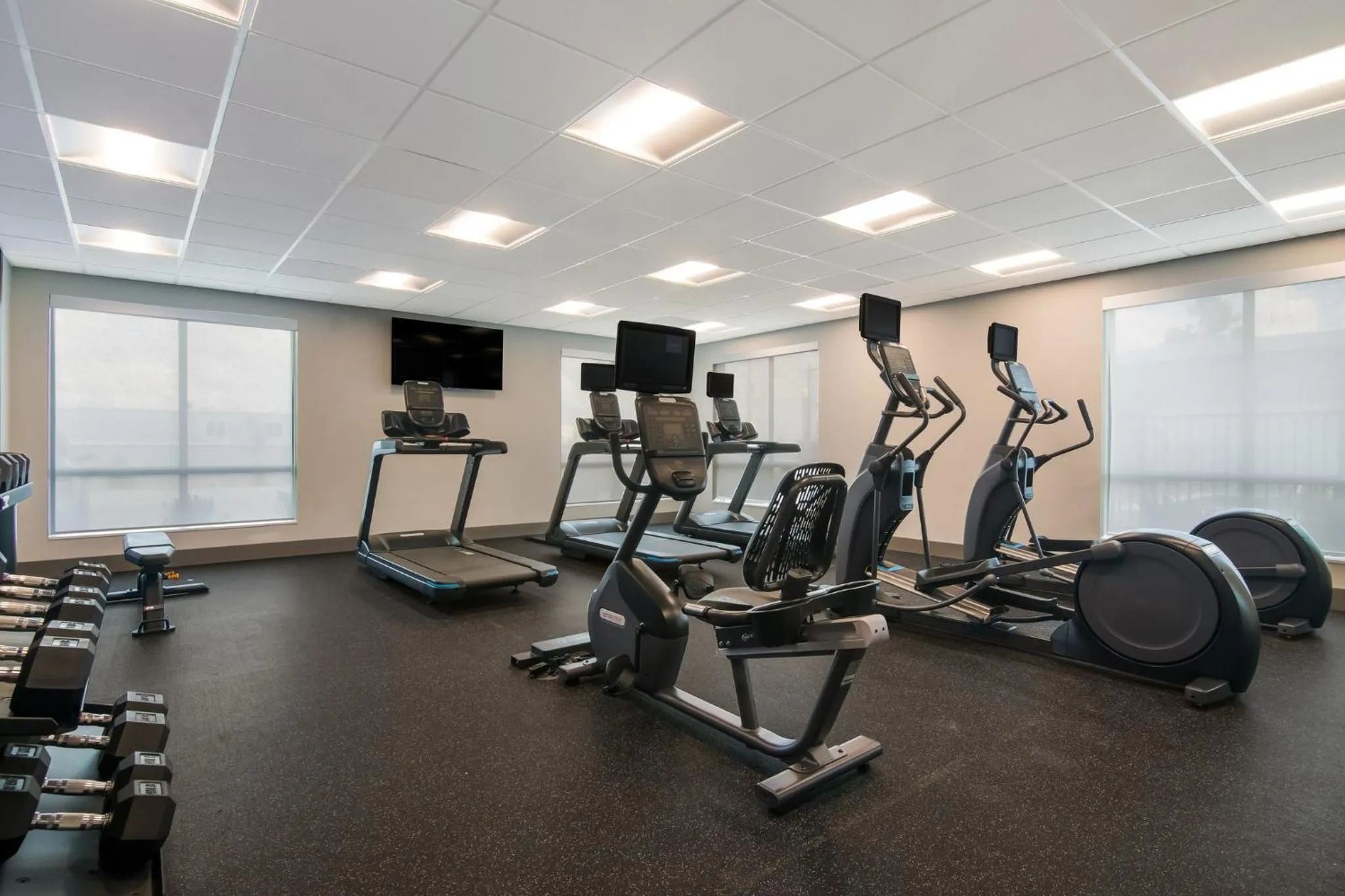 Fitness centre/facilities in Holiday Inn Express & Suites - Springdale - Fayetteville Area