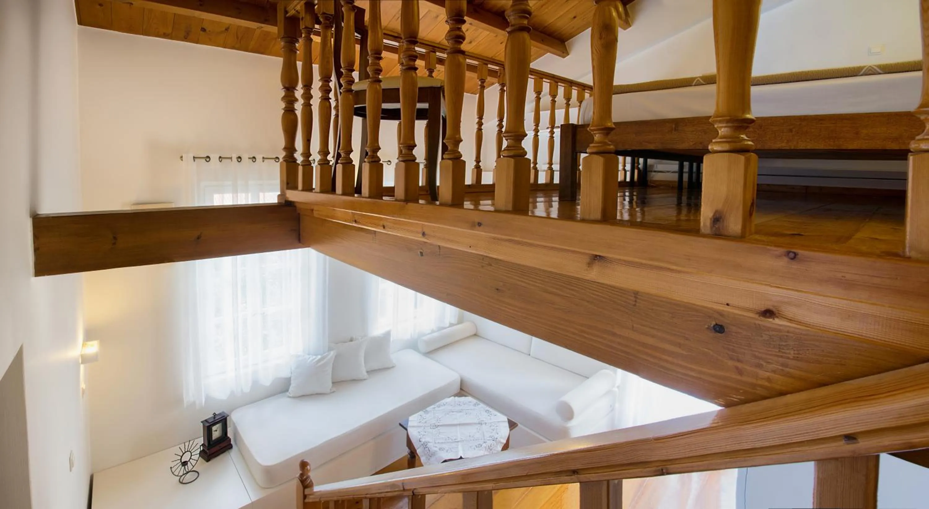 Area and facilities in Ontas Traditional Hotel