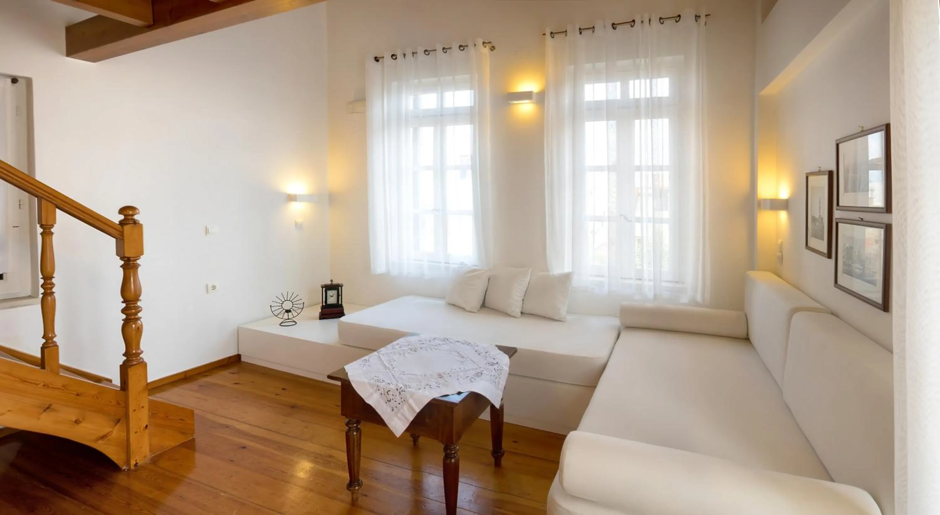 Living room in Ontas Traditional Hotel