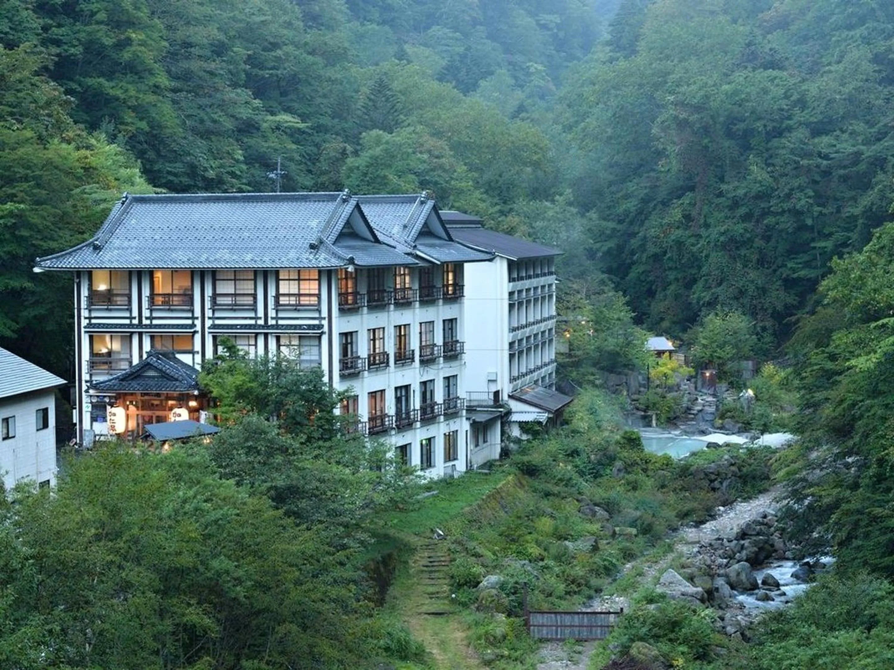 Property building in Kaniyu