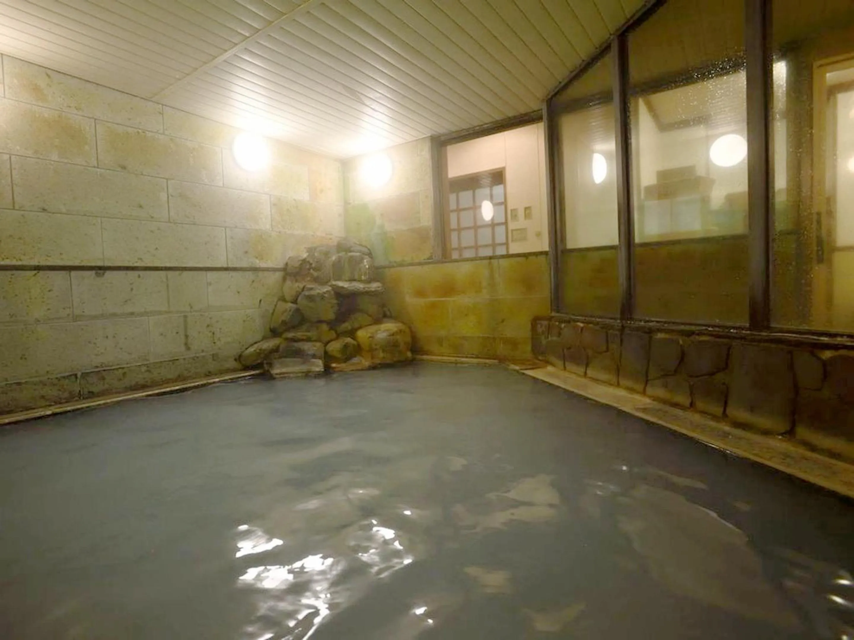 Hot Spring Bath in Kaniyu
