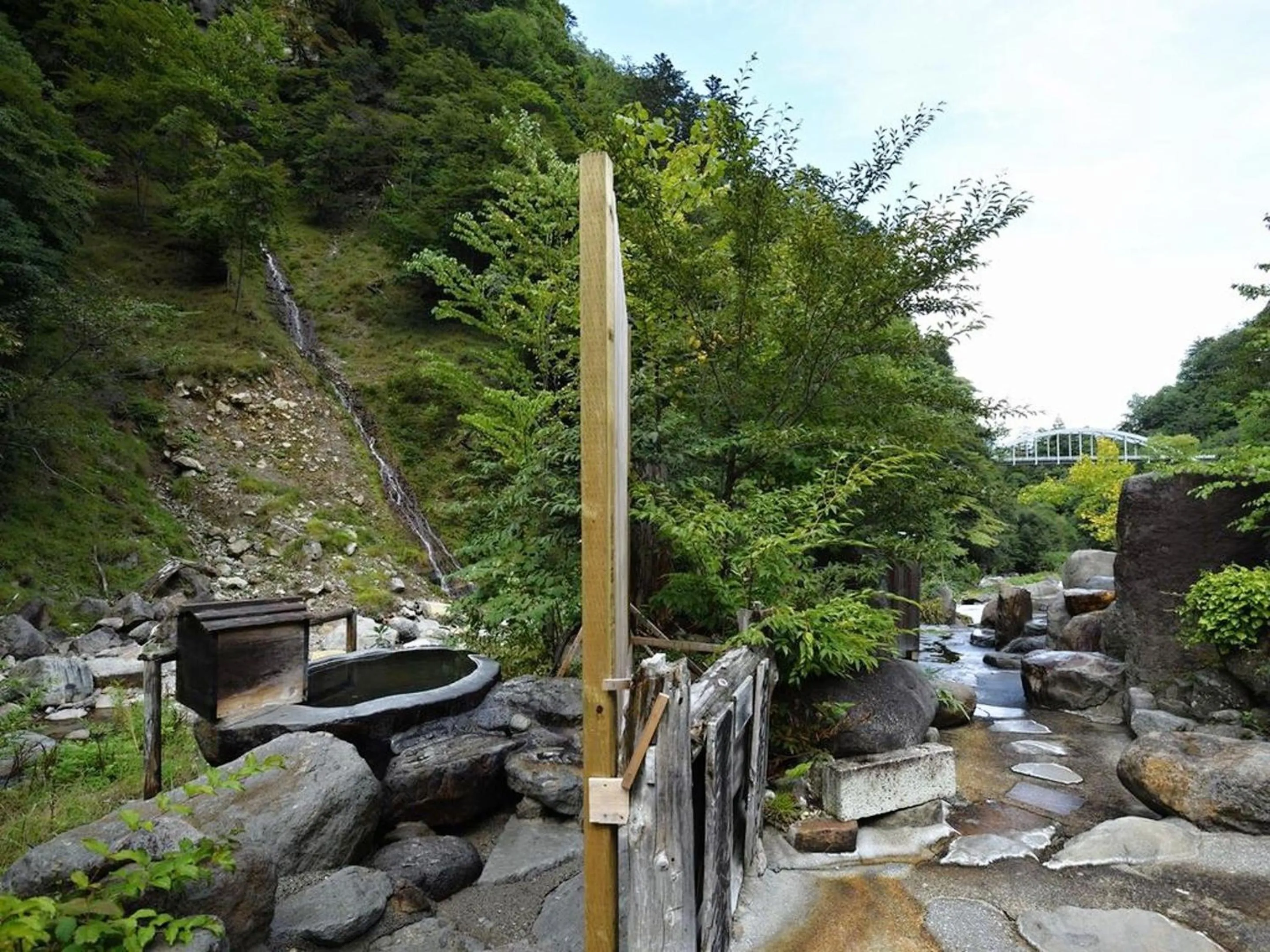 Hot Spring Bath in Kaniyu