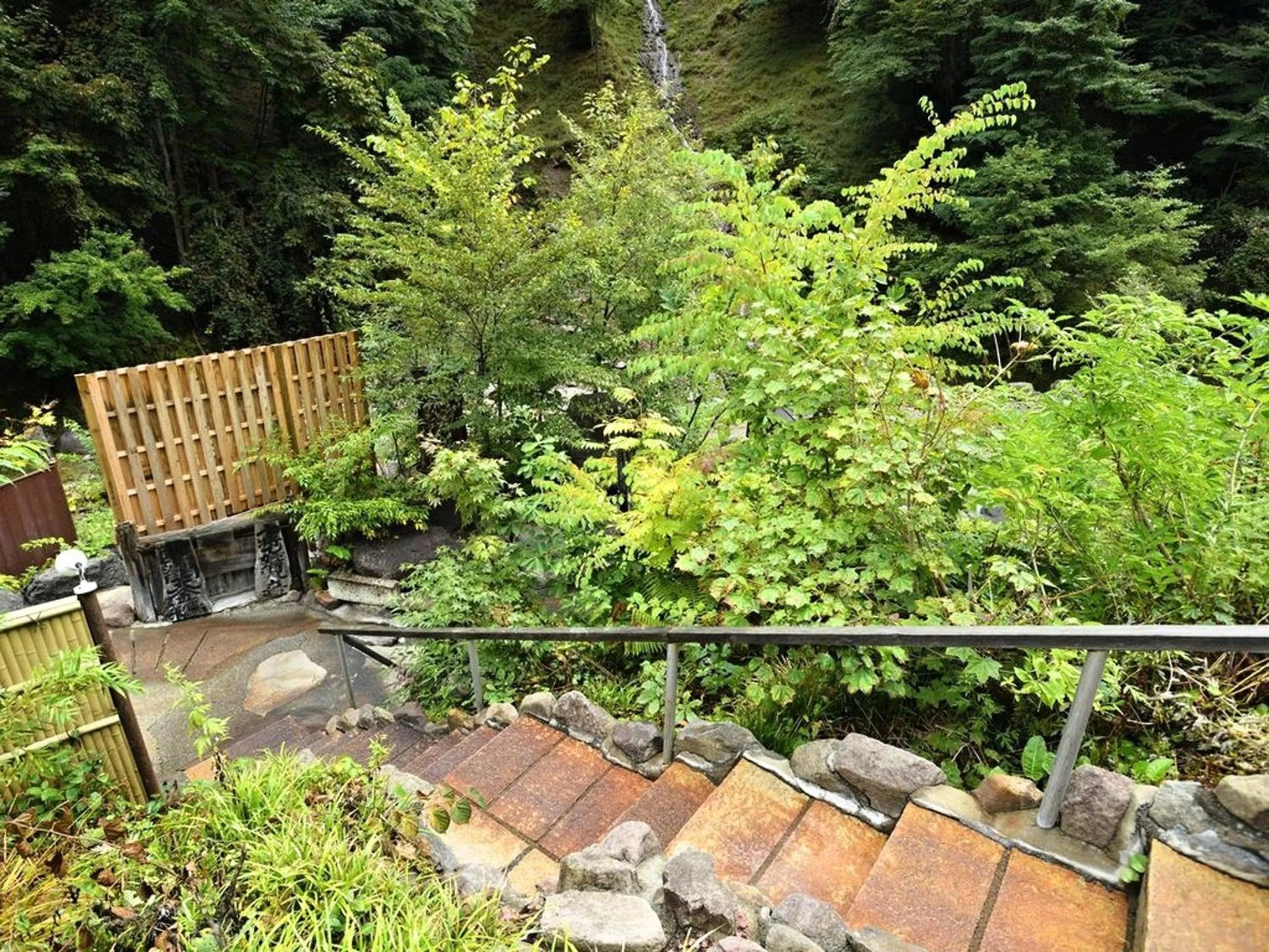 Hot Spring Bath in Kaniyu