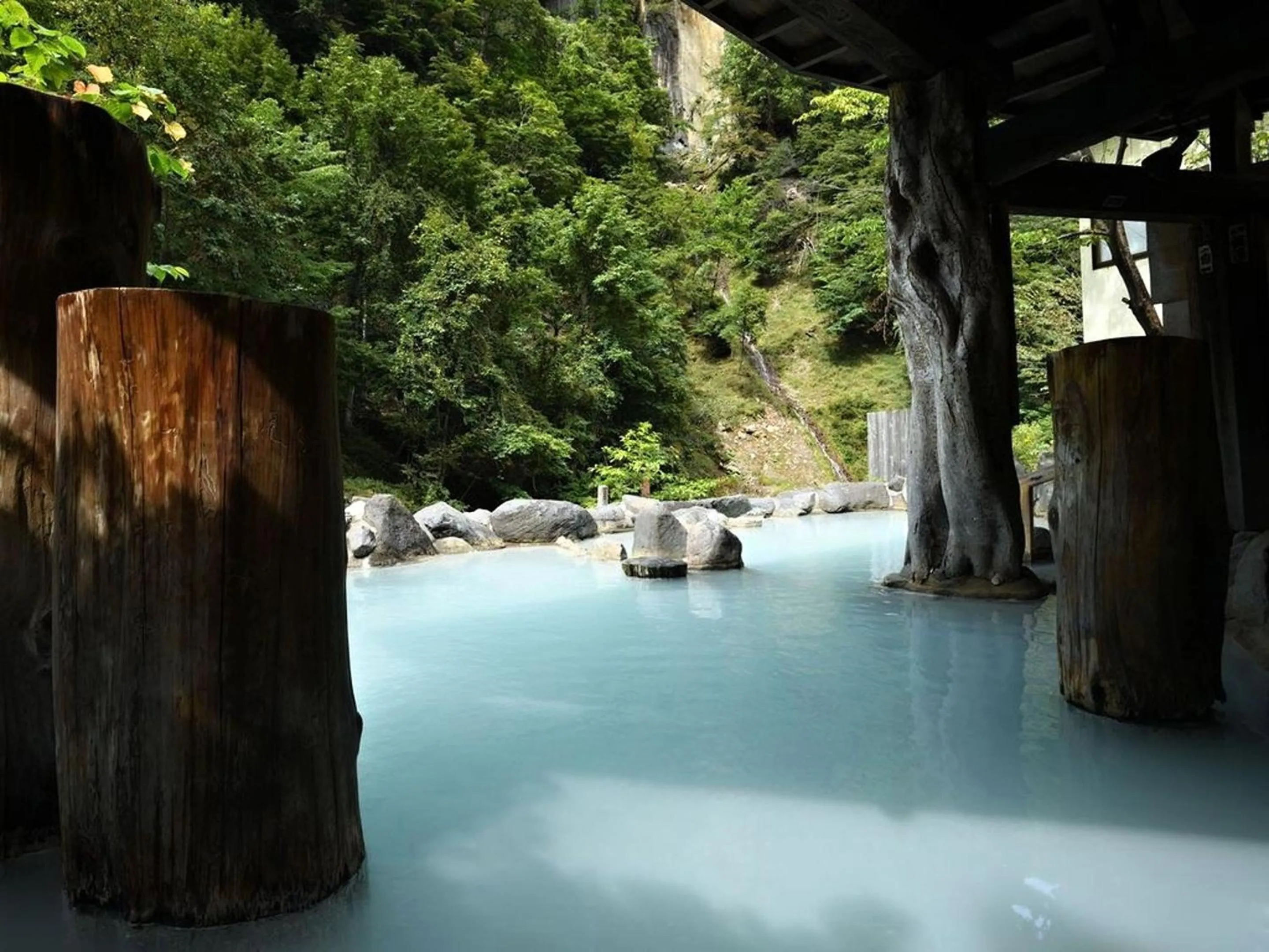 Hot Spring Bath in Kaniyu