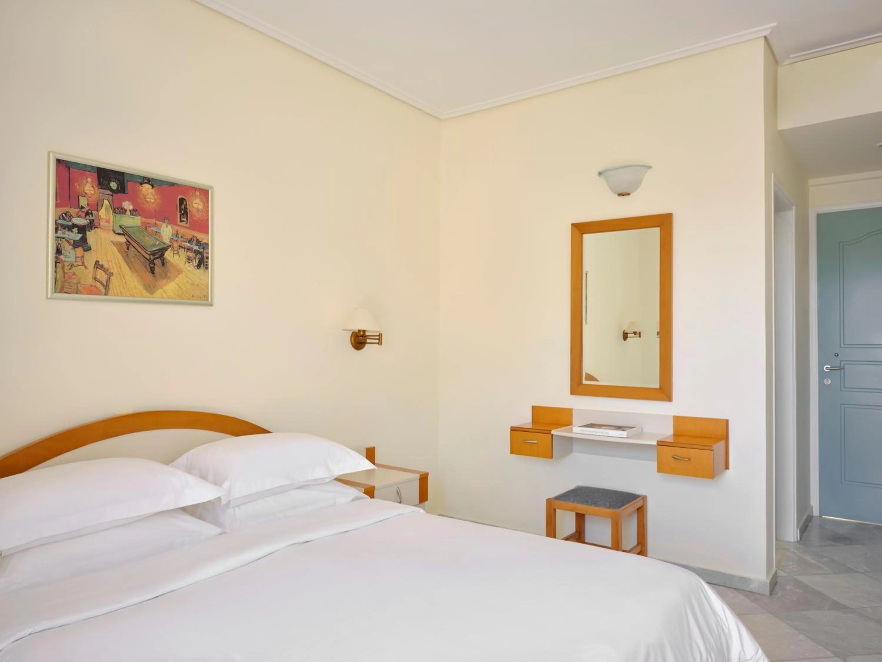 Bed in Atlantica Yakinthos