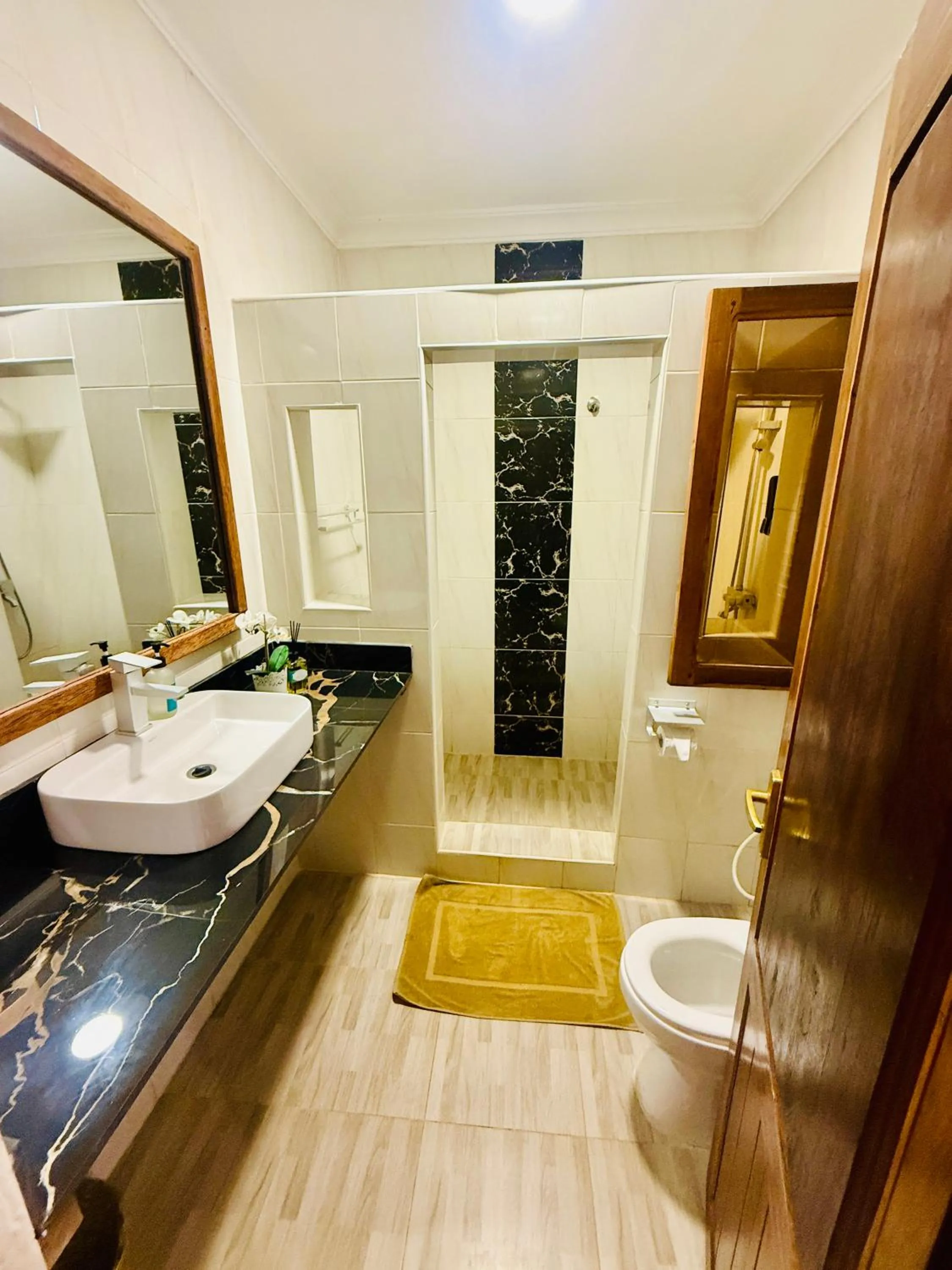 Bathroom in Mambo Ocean Resort