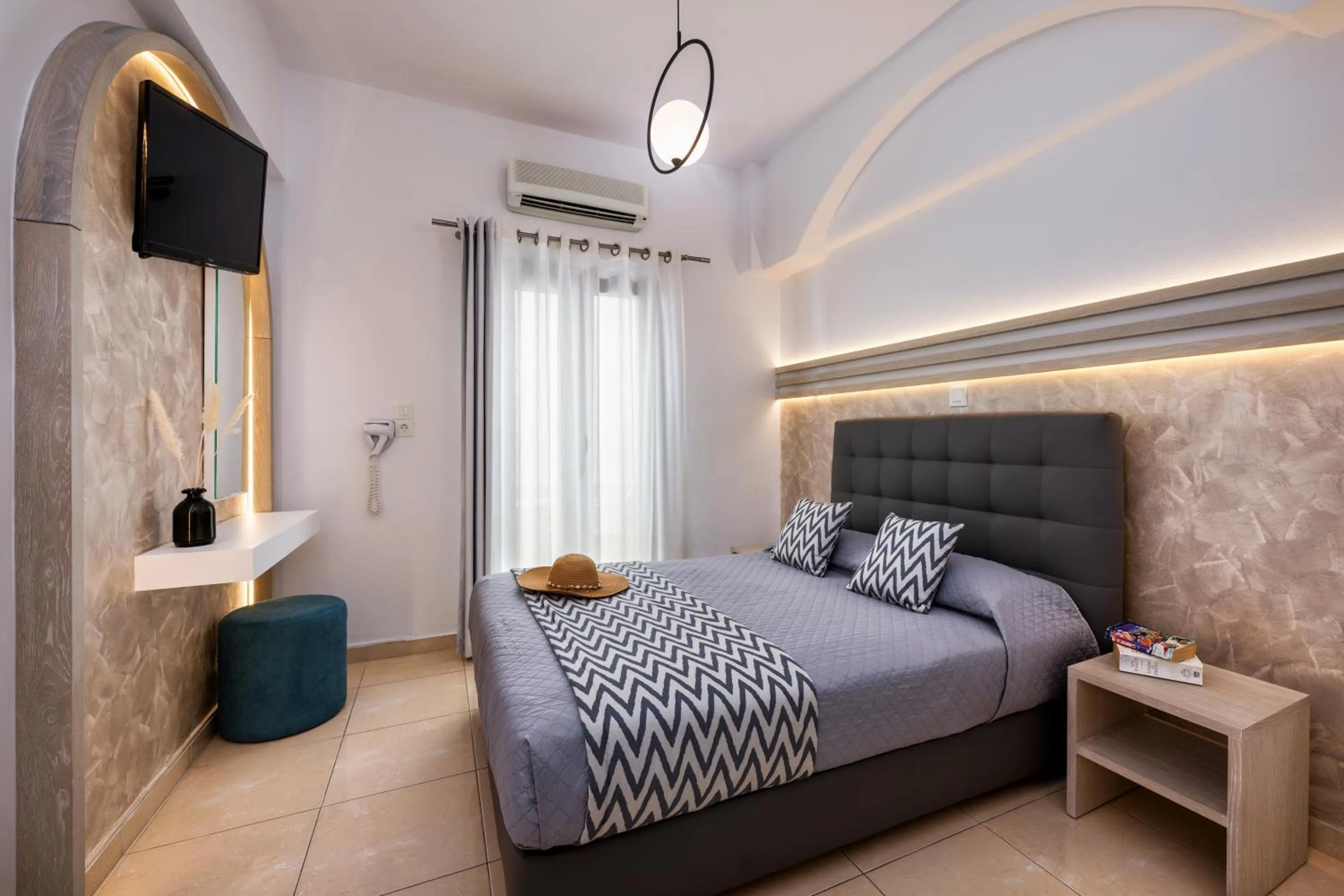 Bed in Petros Villa