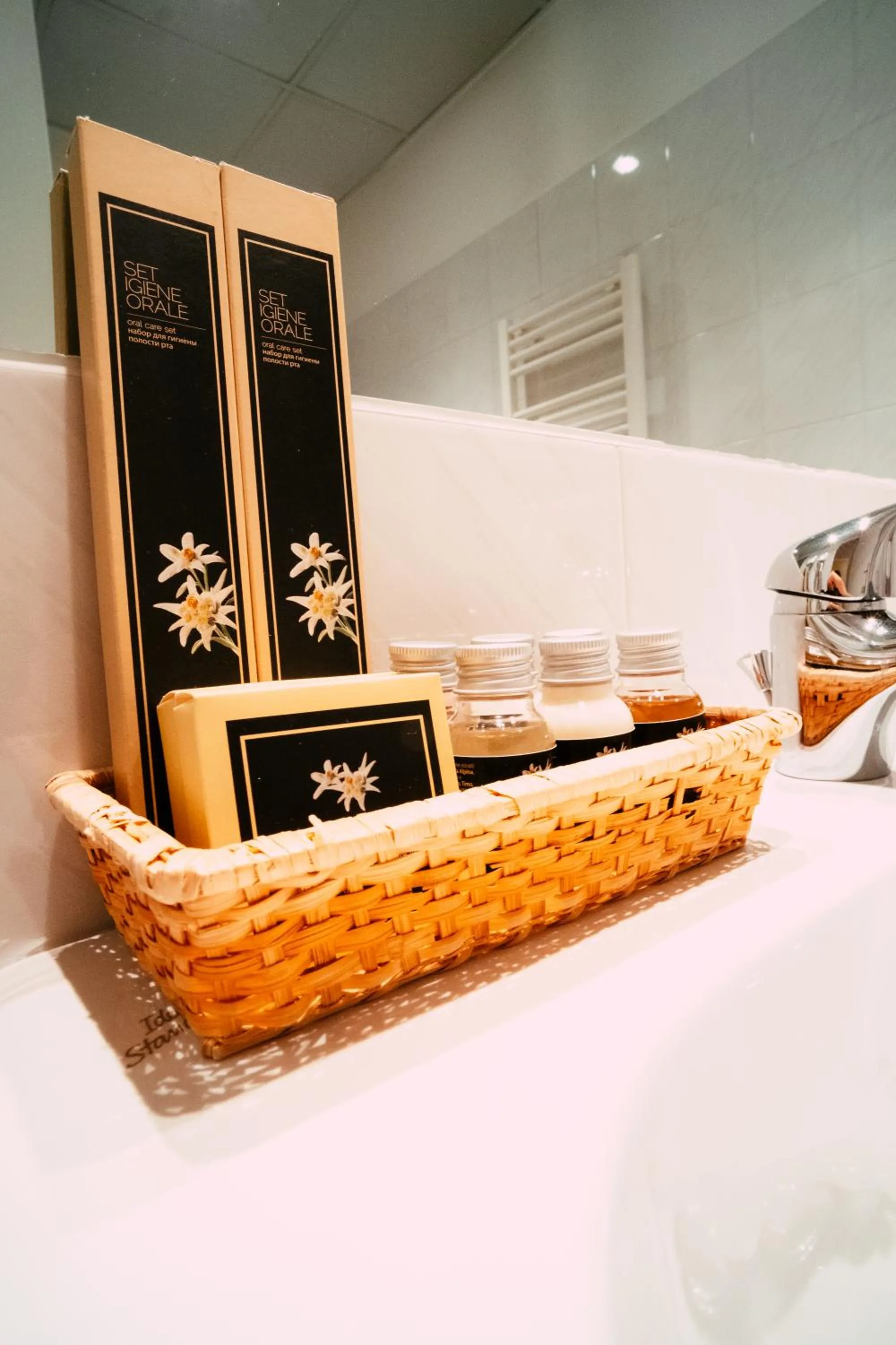 Bathroom in Essenza Hotel