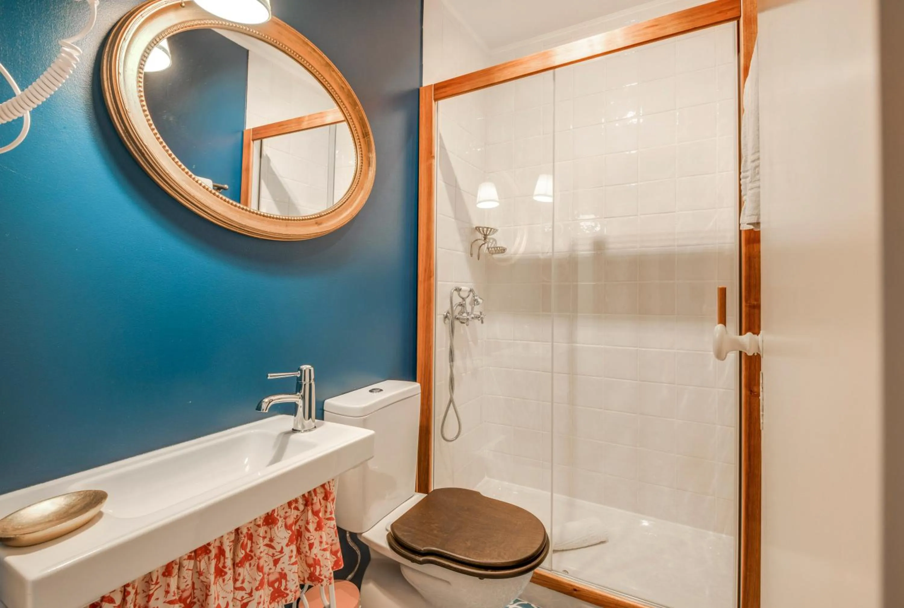 LUXa Charm House by LovelyStay