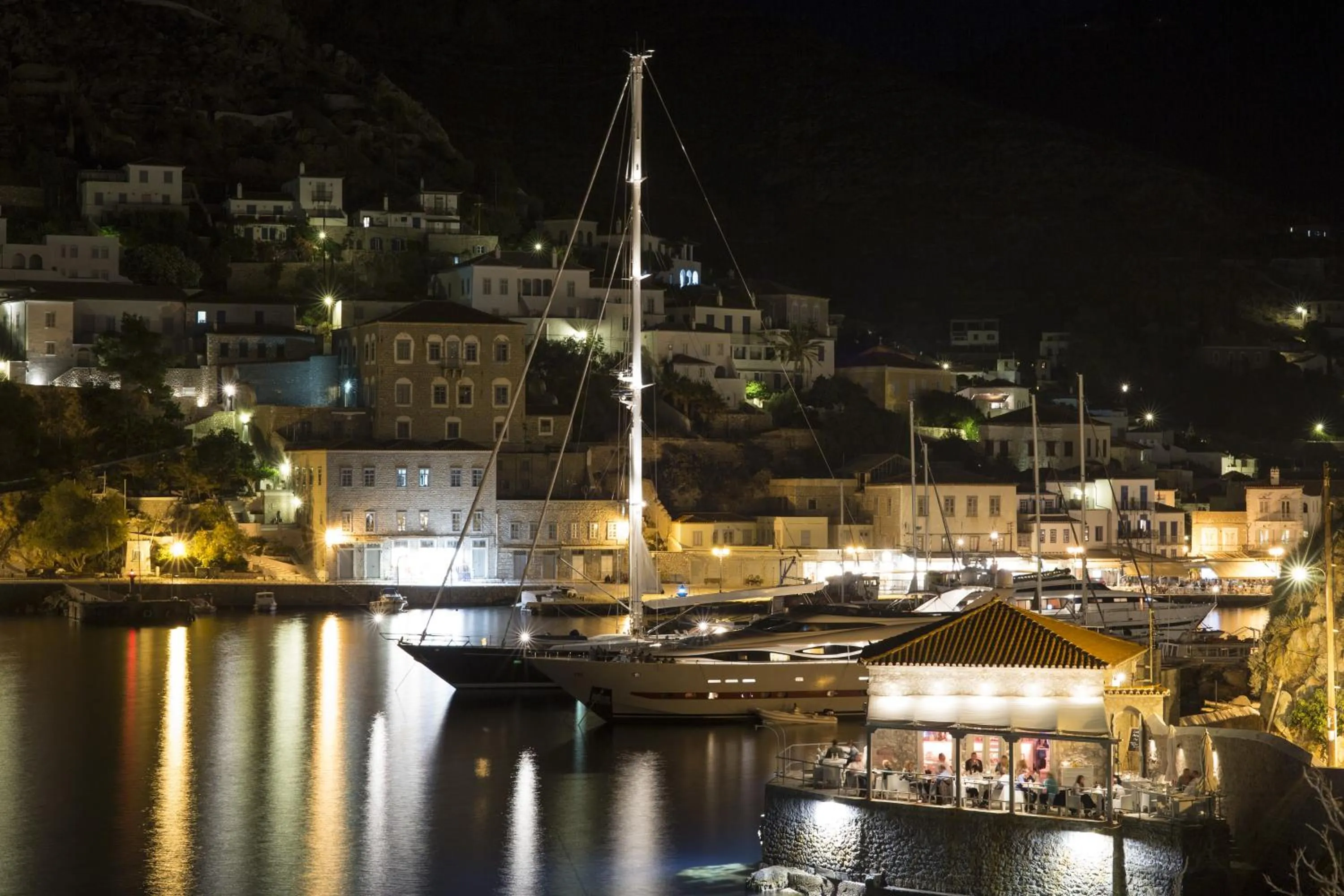 Nearby landmark in Hotel Leto Hydra