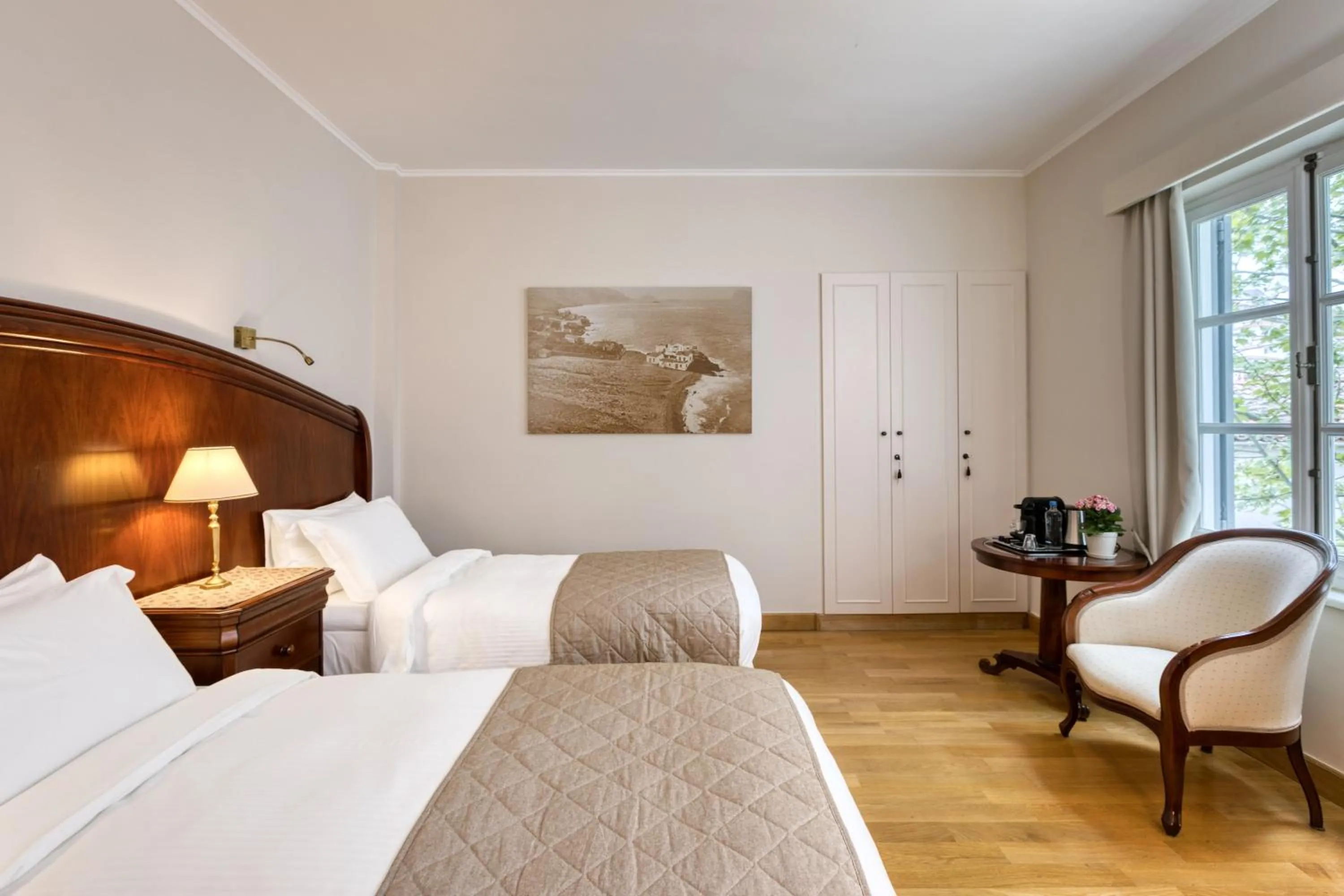 Bedroom, Bed in Hotel Leto Hydra