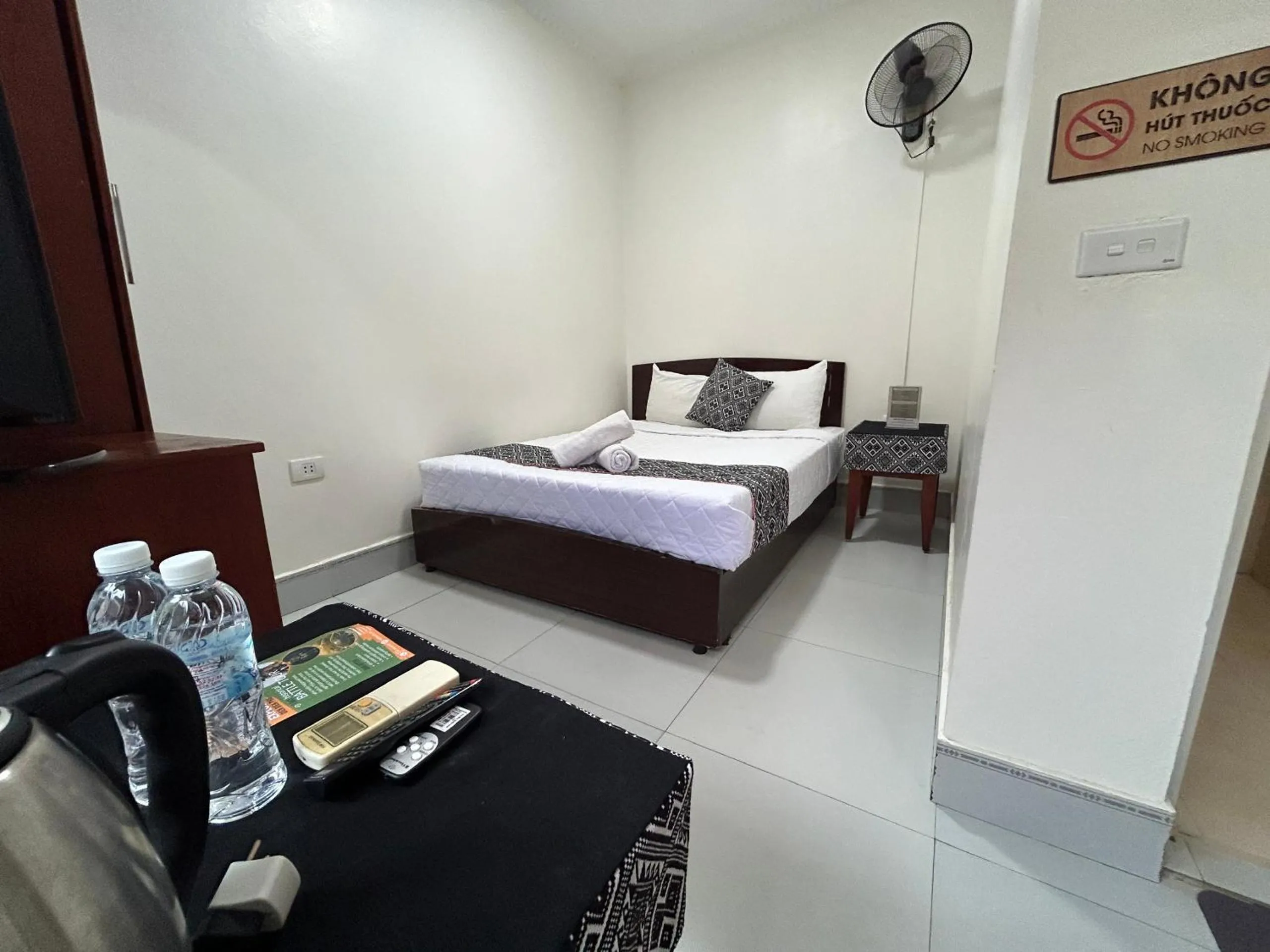 Bed in Frontier Hostel & Tours