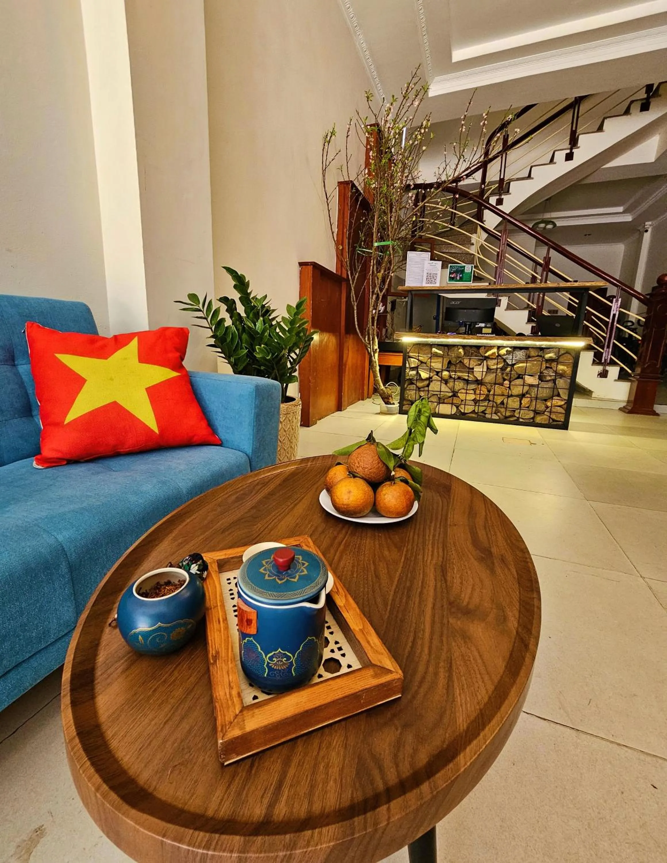 Living room in Frontier Hostel & Tours