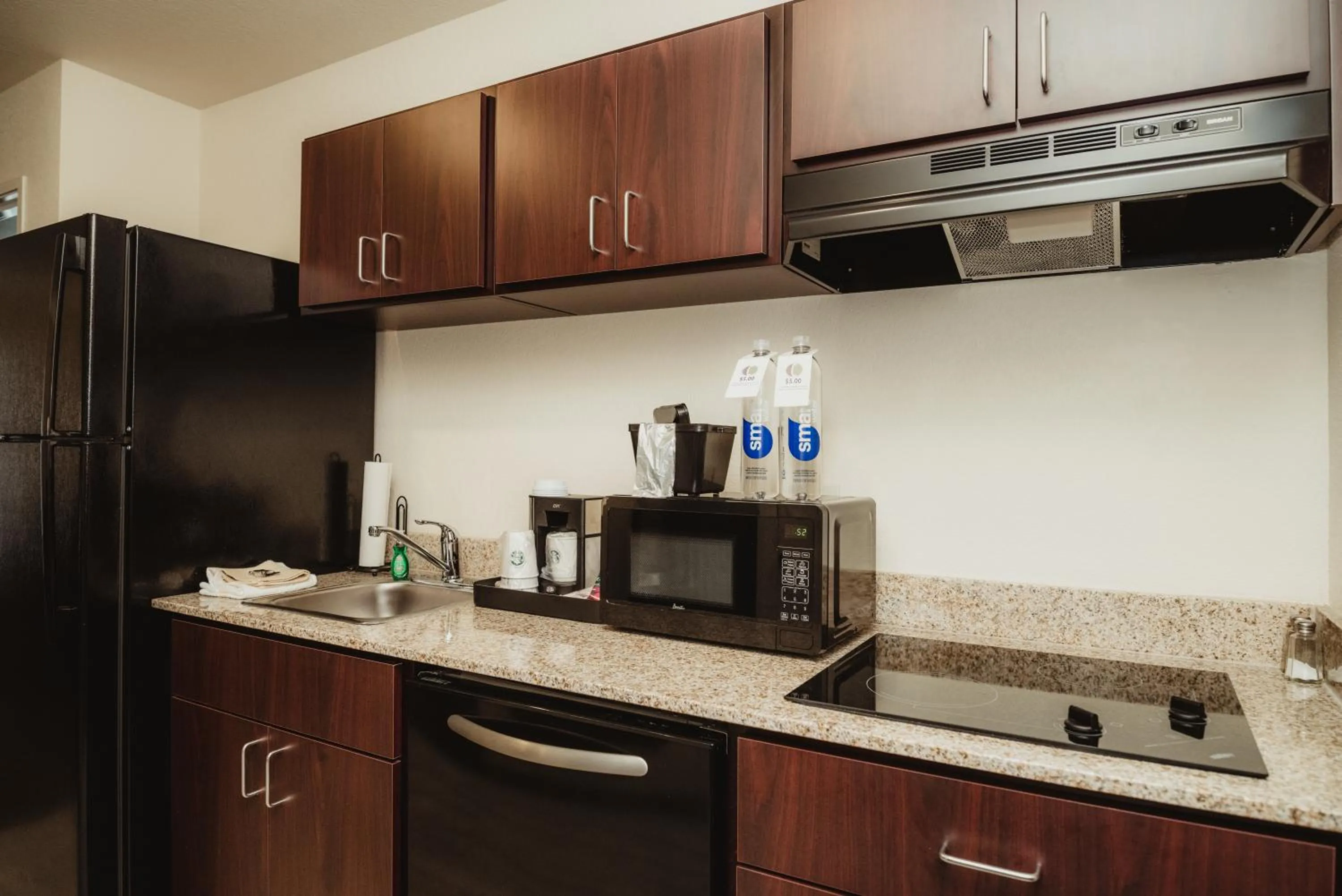 Bedroom in Cobblestone Hotel & Suites - Ottumwa