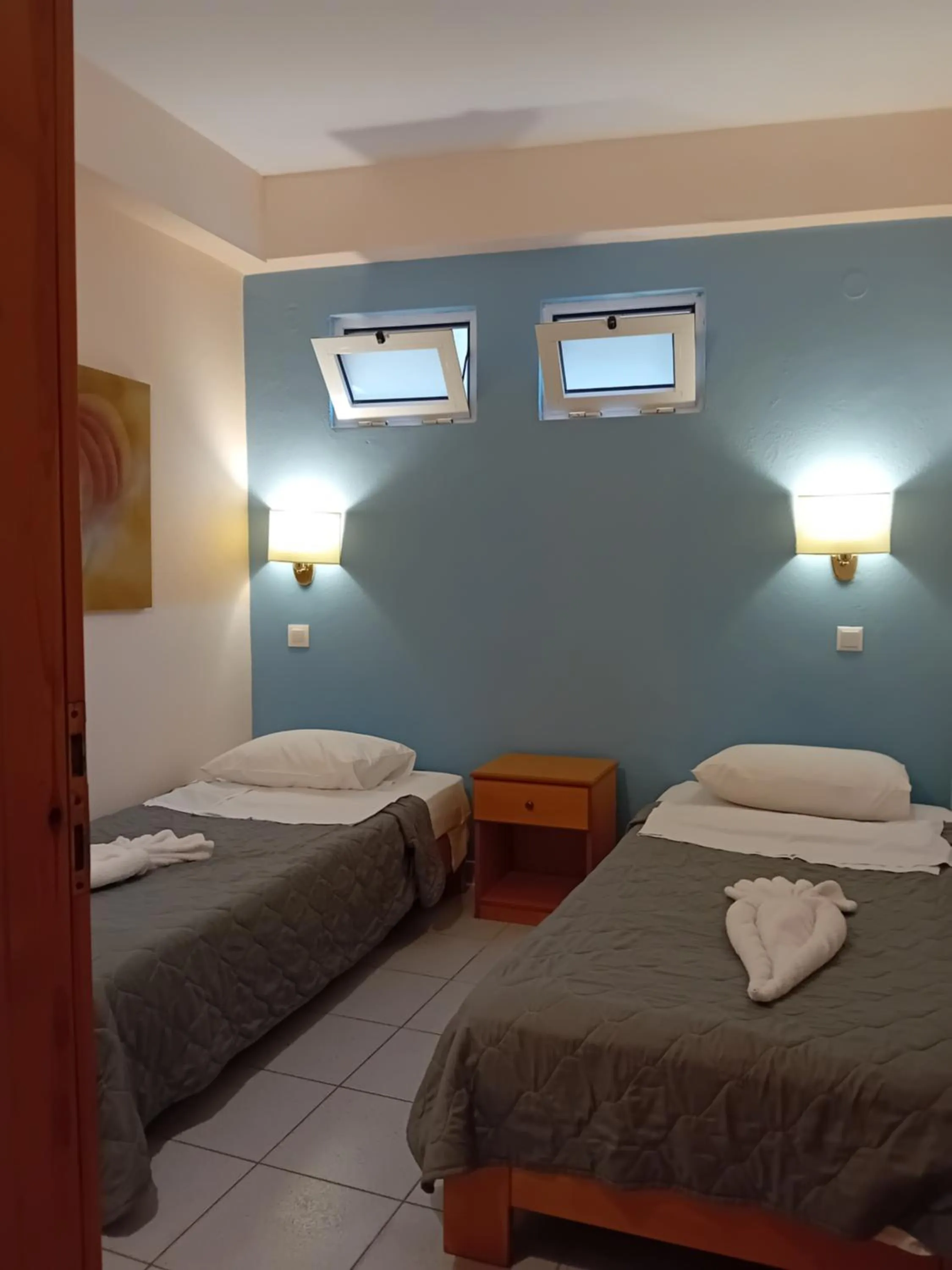 Bedroom, Bed in Heliotopos Apartments
