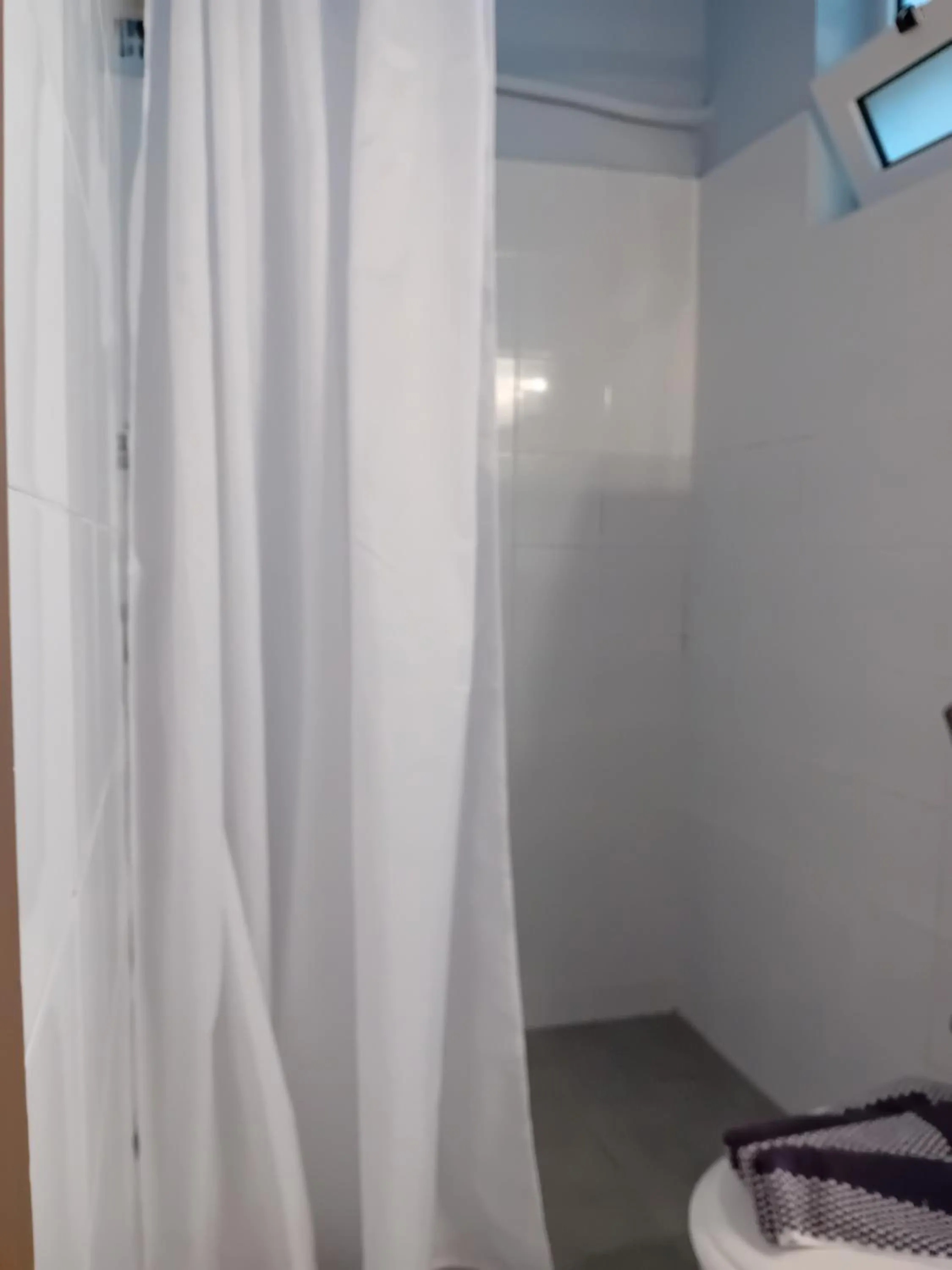 Shower in Heliotopos Apartments