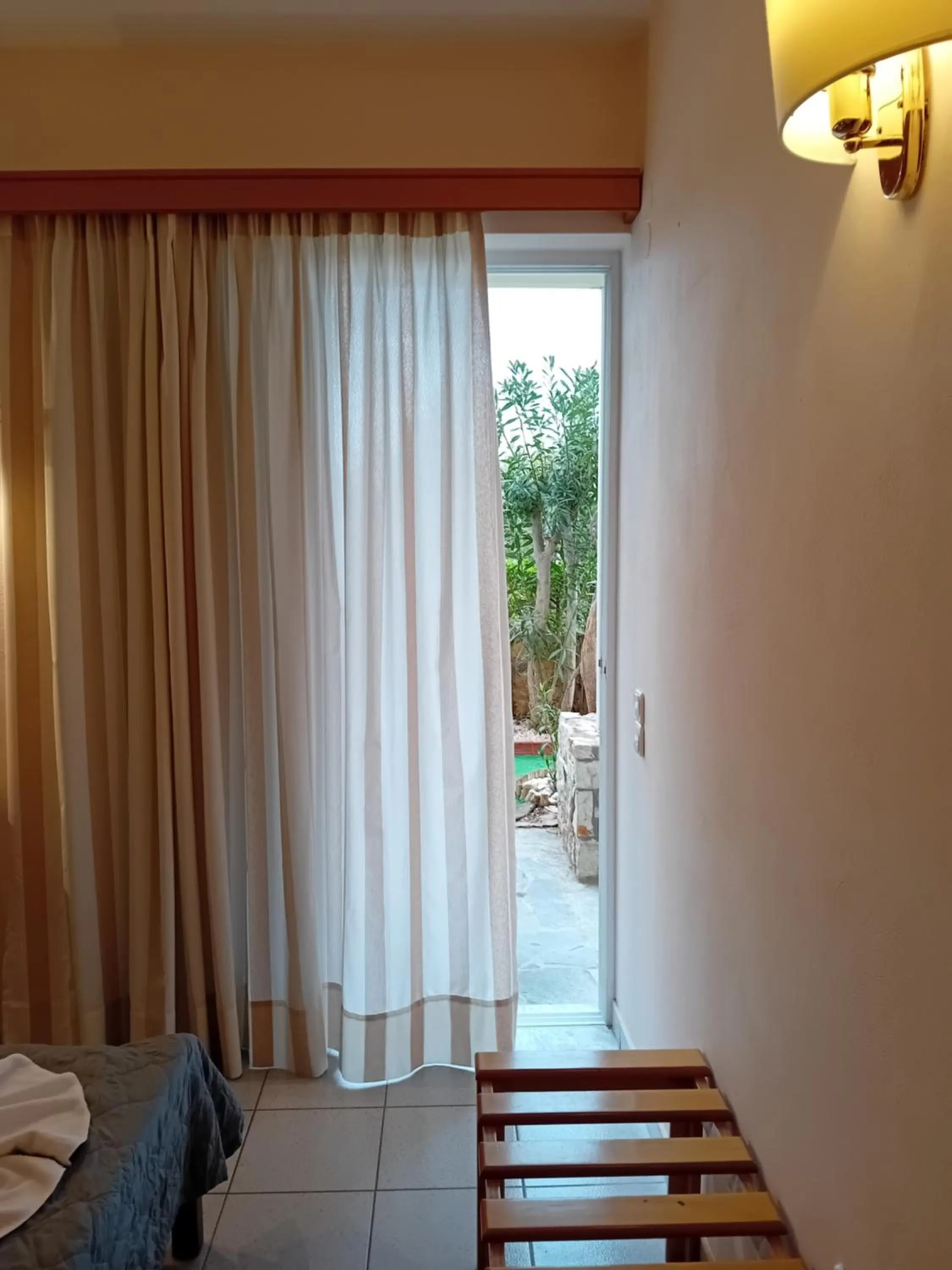 Bedroom, Bed in Heliotopos Apartments