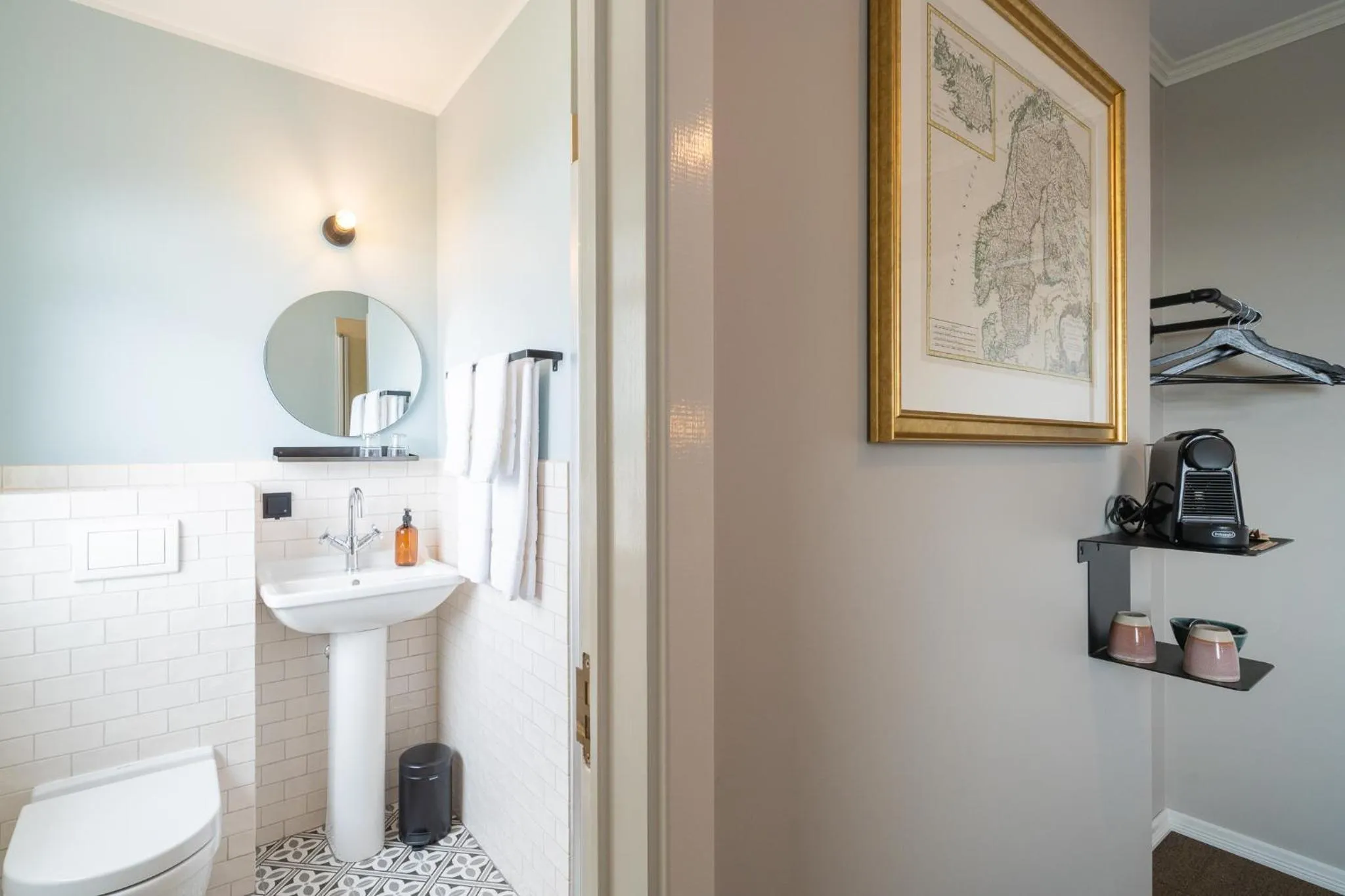 Toilet in Hótel Blönduós