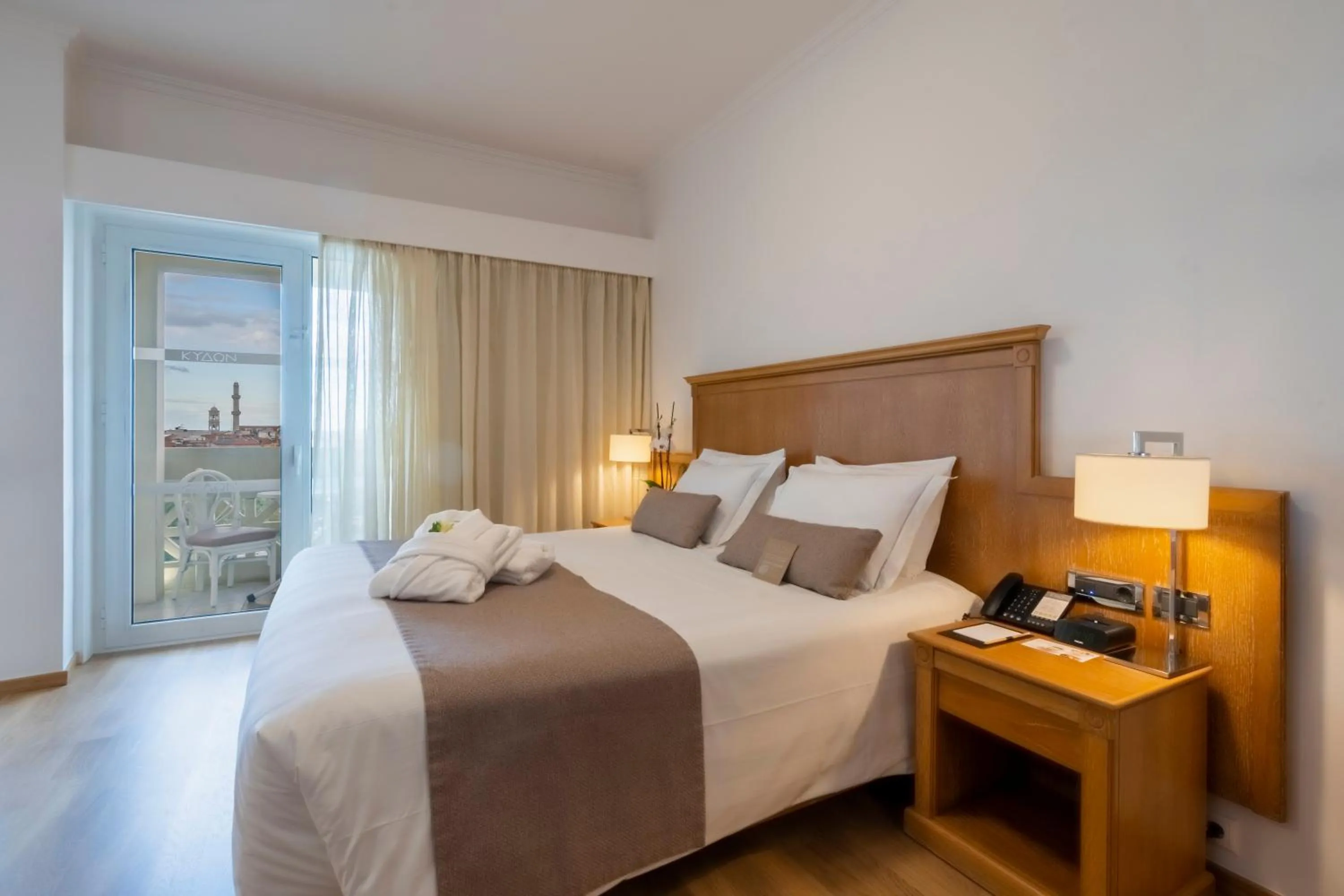 Bed in Kydon The Heart City Hotel