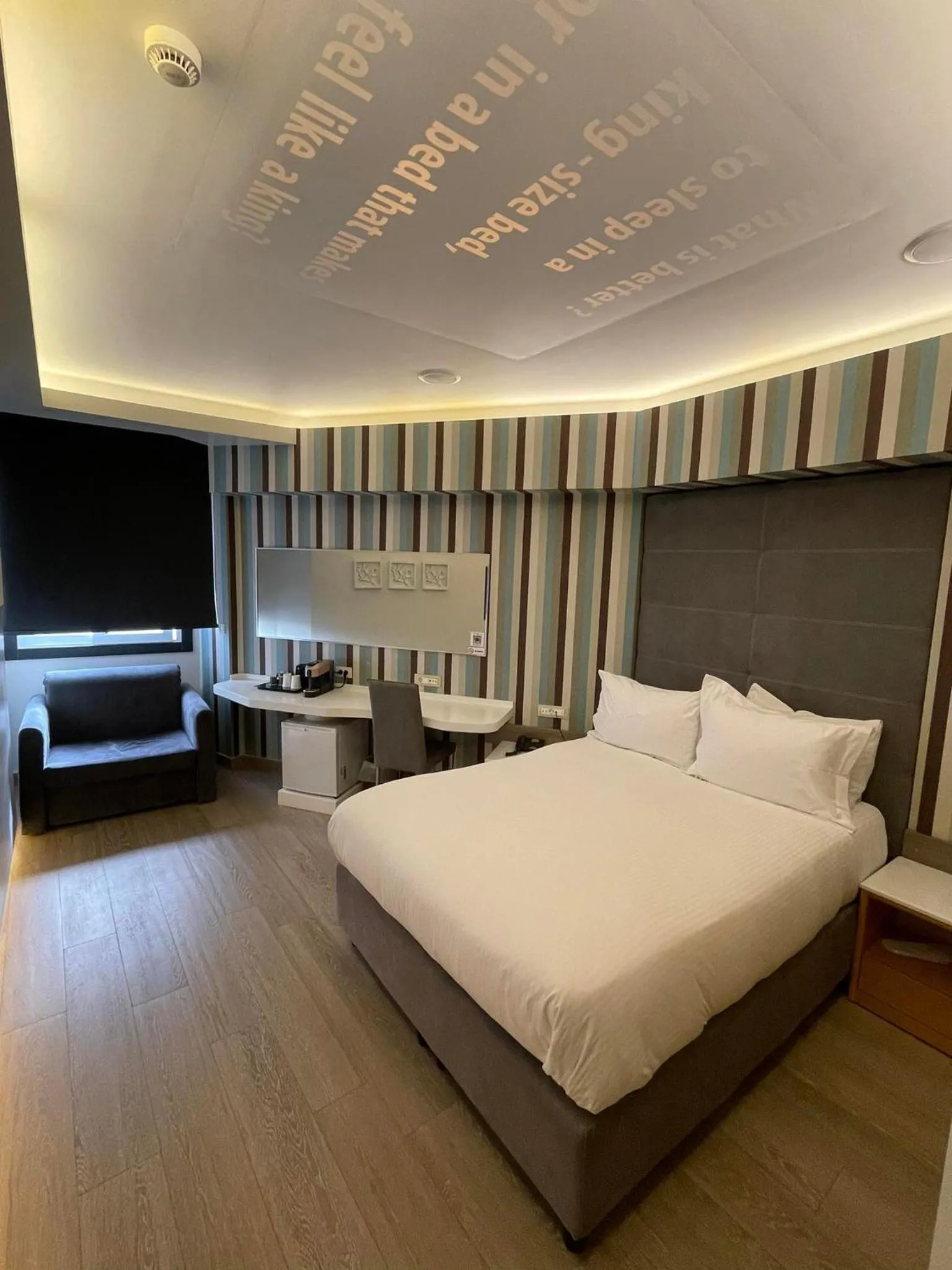 Bedroom, Bed in Kastro Hotel