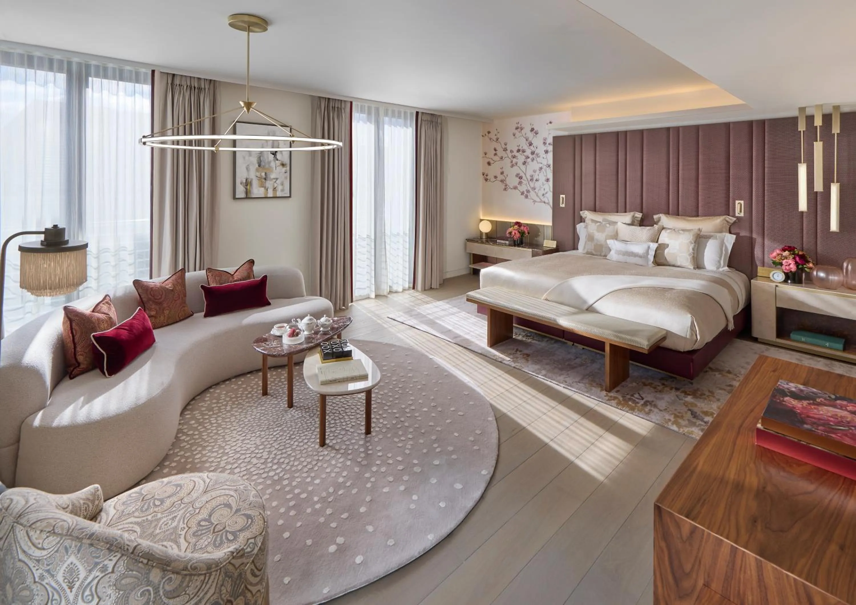 Bedroom, Bed in Mandarin Oriental Mayfair, London