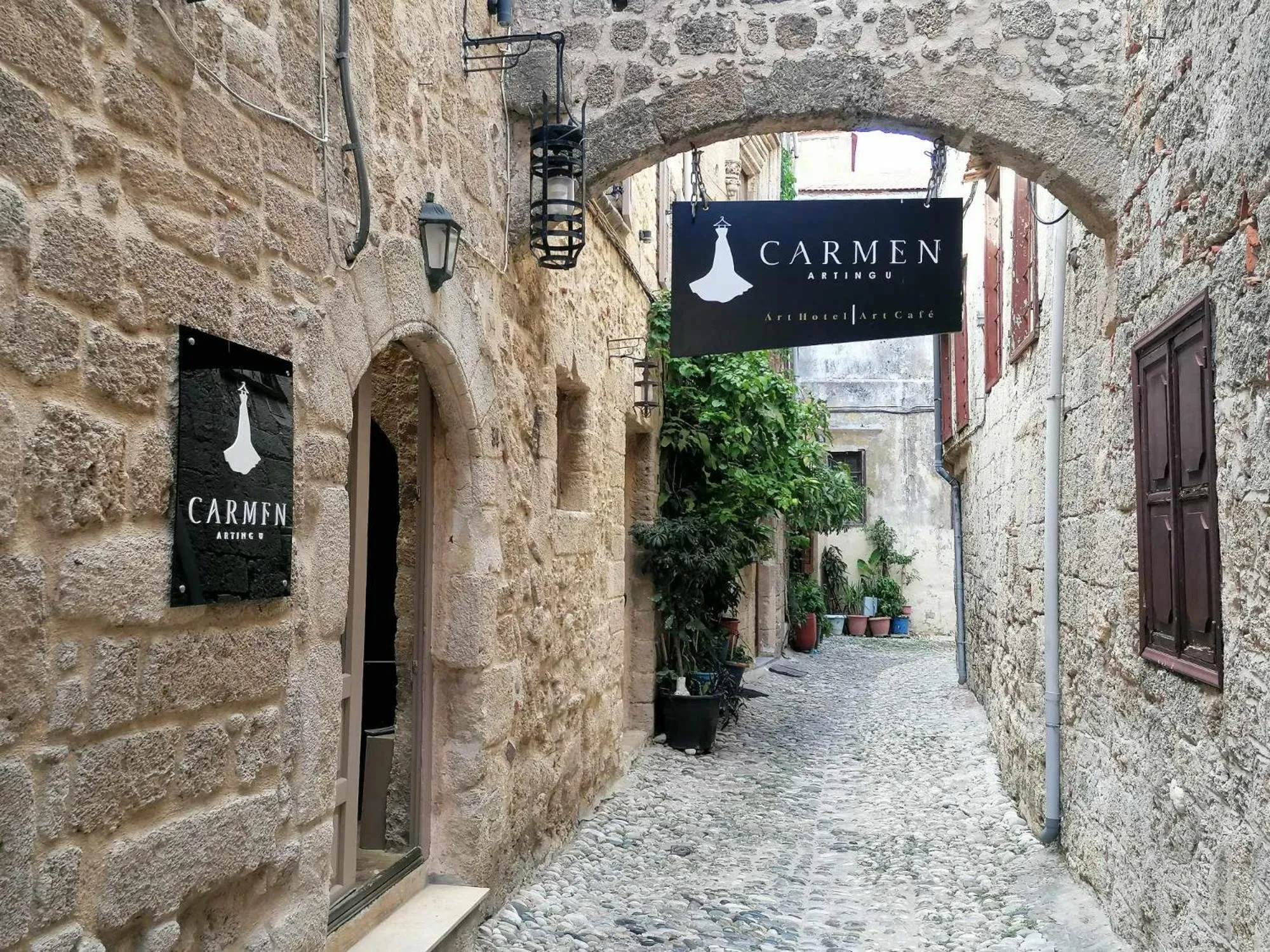 Property building in Carmen Art Hotel