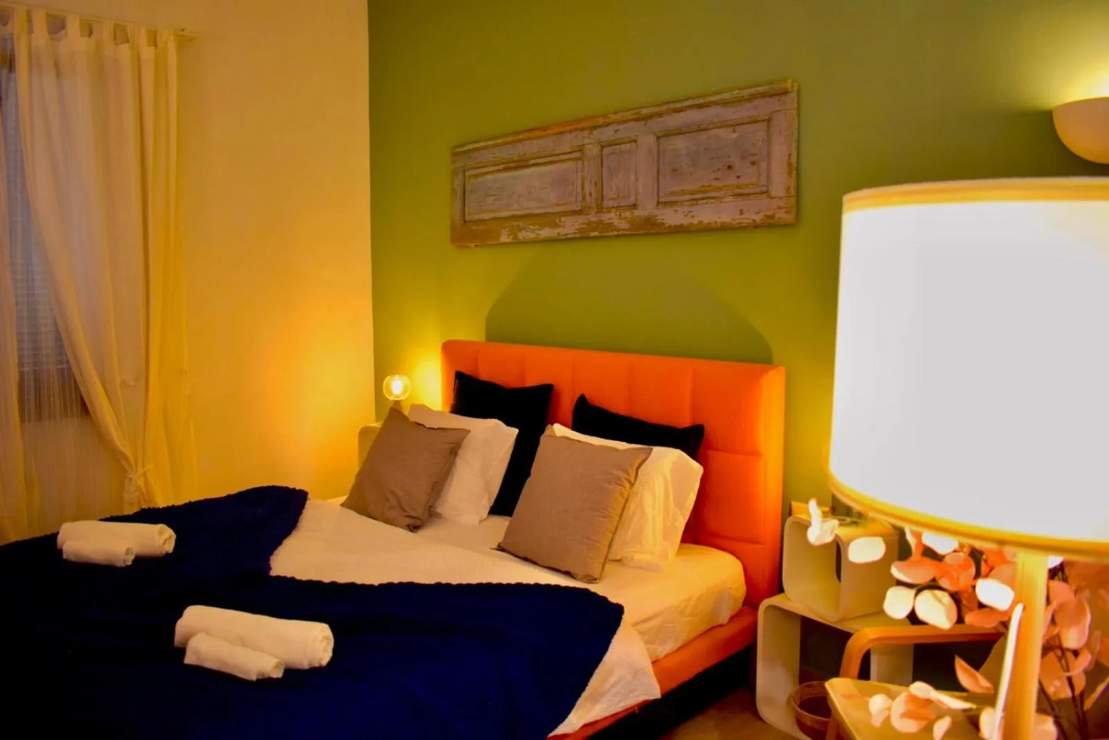 Photo of the whole room in Carmen Art Hotel