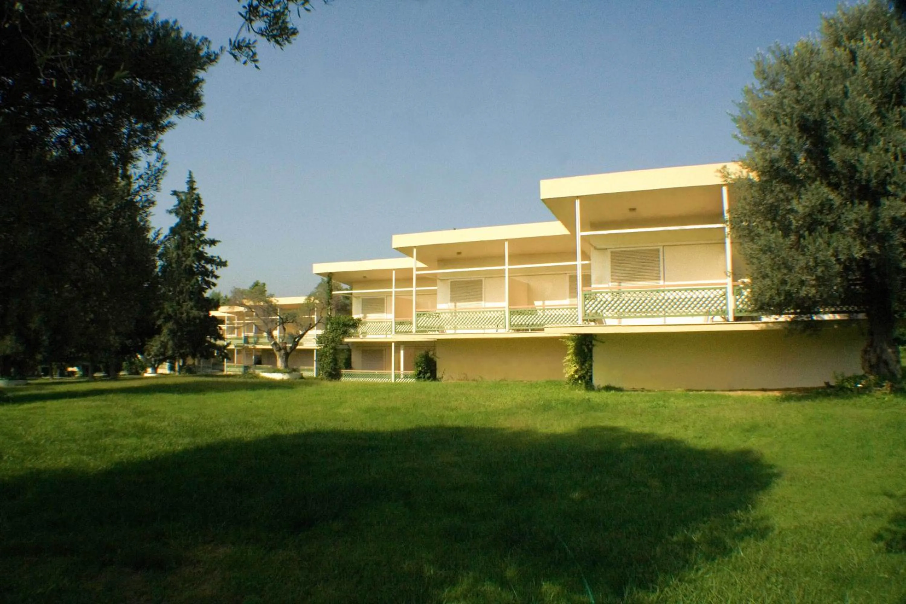 Garden in Palmariva Beach Hotel