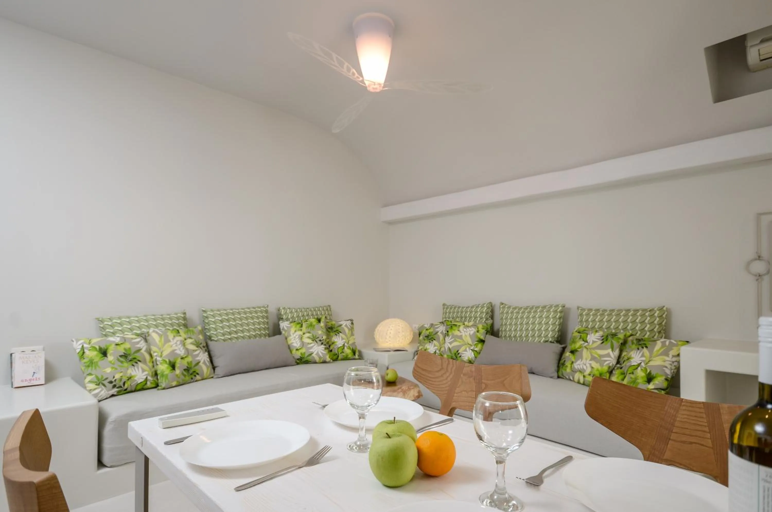 Living room in Antony Suites (Adults Only)