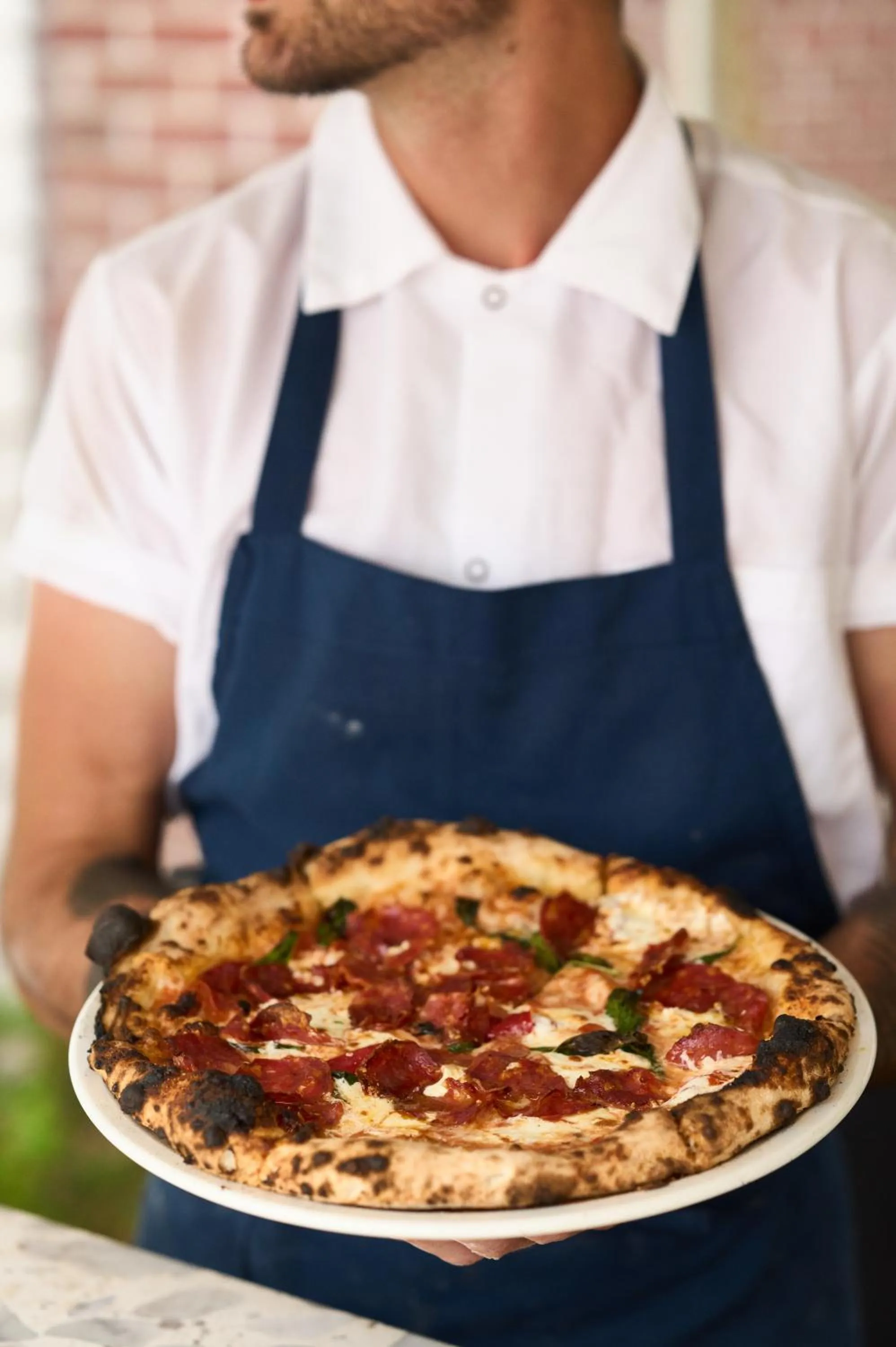 Restaurant/places to eat in Silver Sands Motel & Beach Bungalows