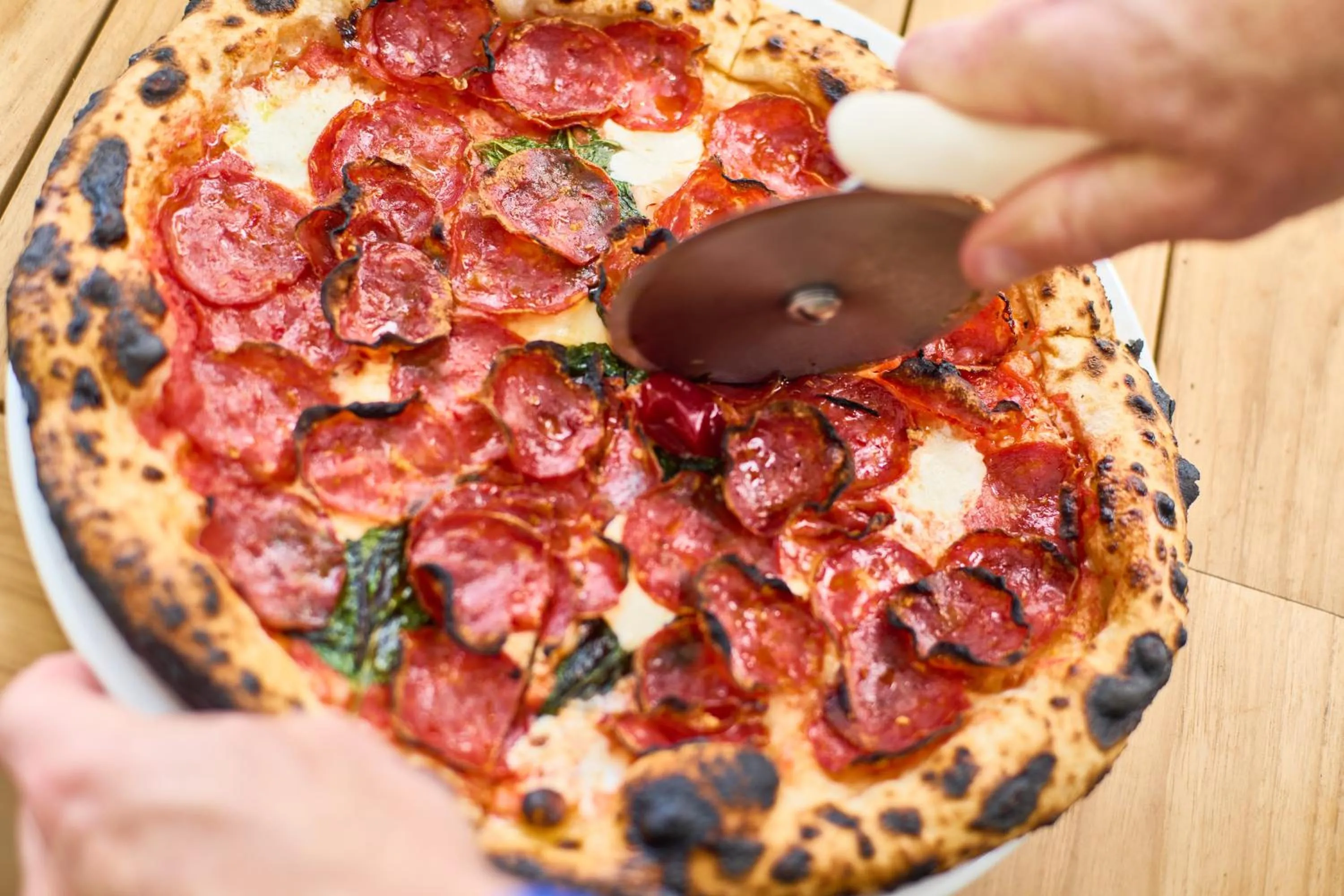 Restaurant/places to eat in Silver Sands Motel & Beach Bungalows