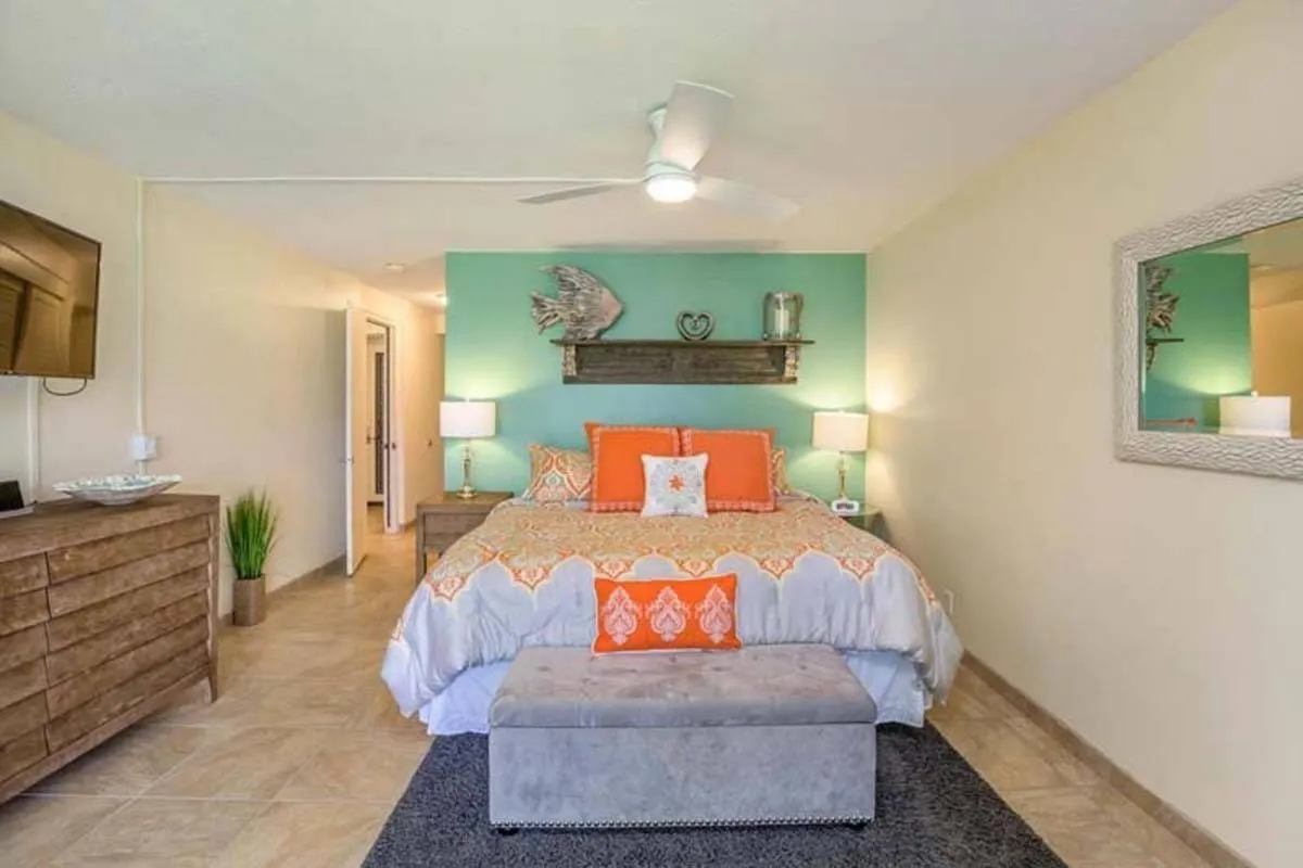 Bedroom, Bed in Hanalei Bay Resort BaliHi