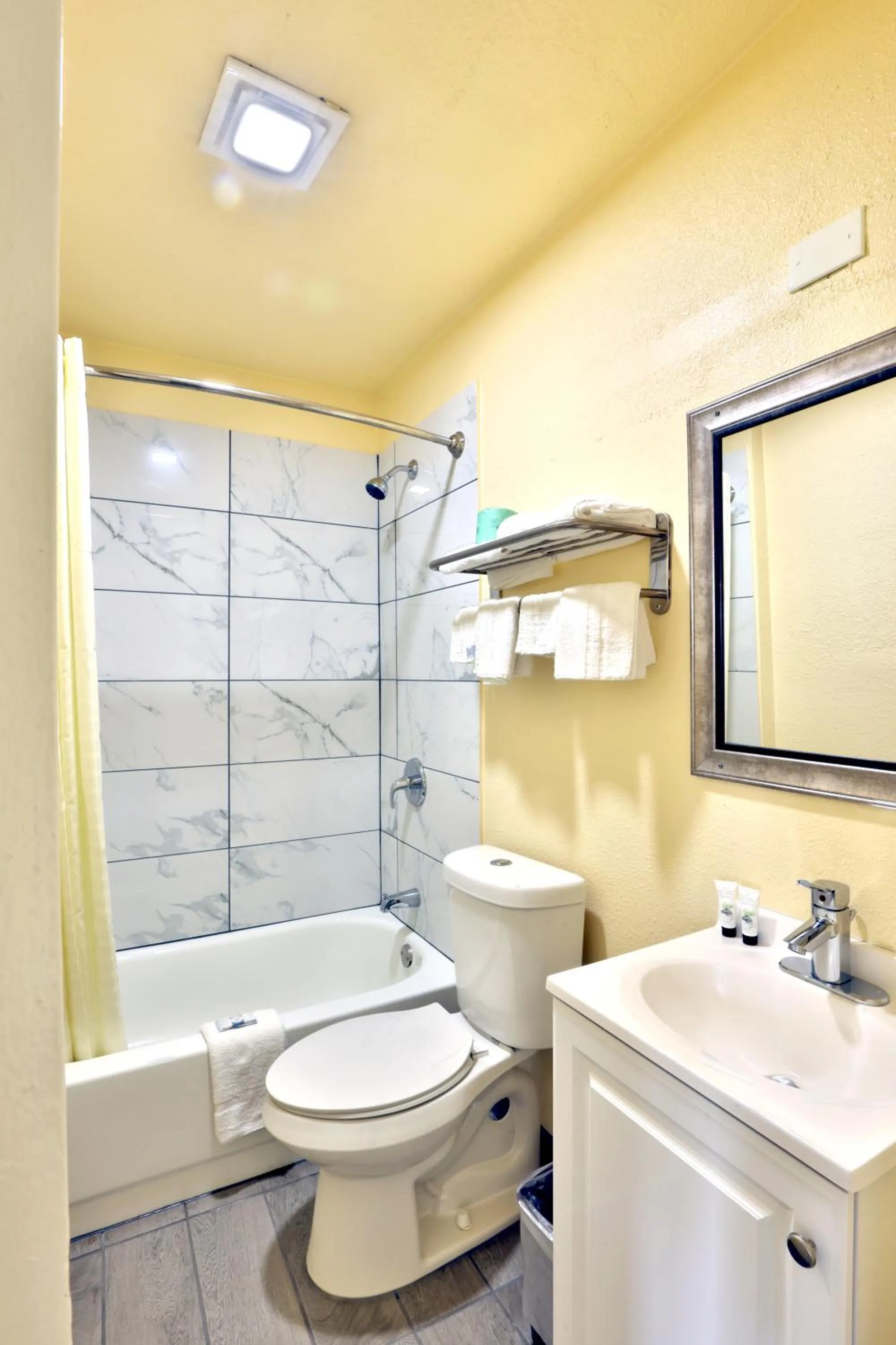 Americas Best Value Inn San Antonio Airport South