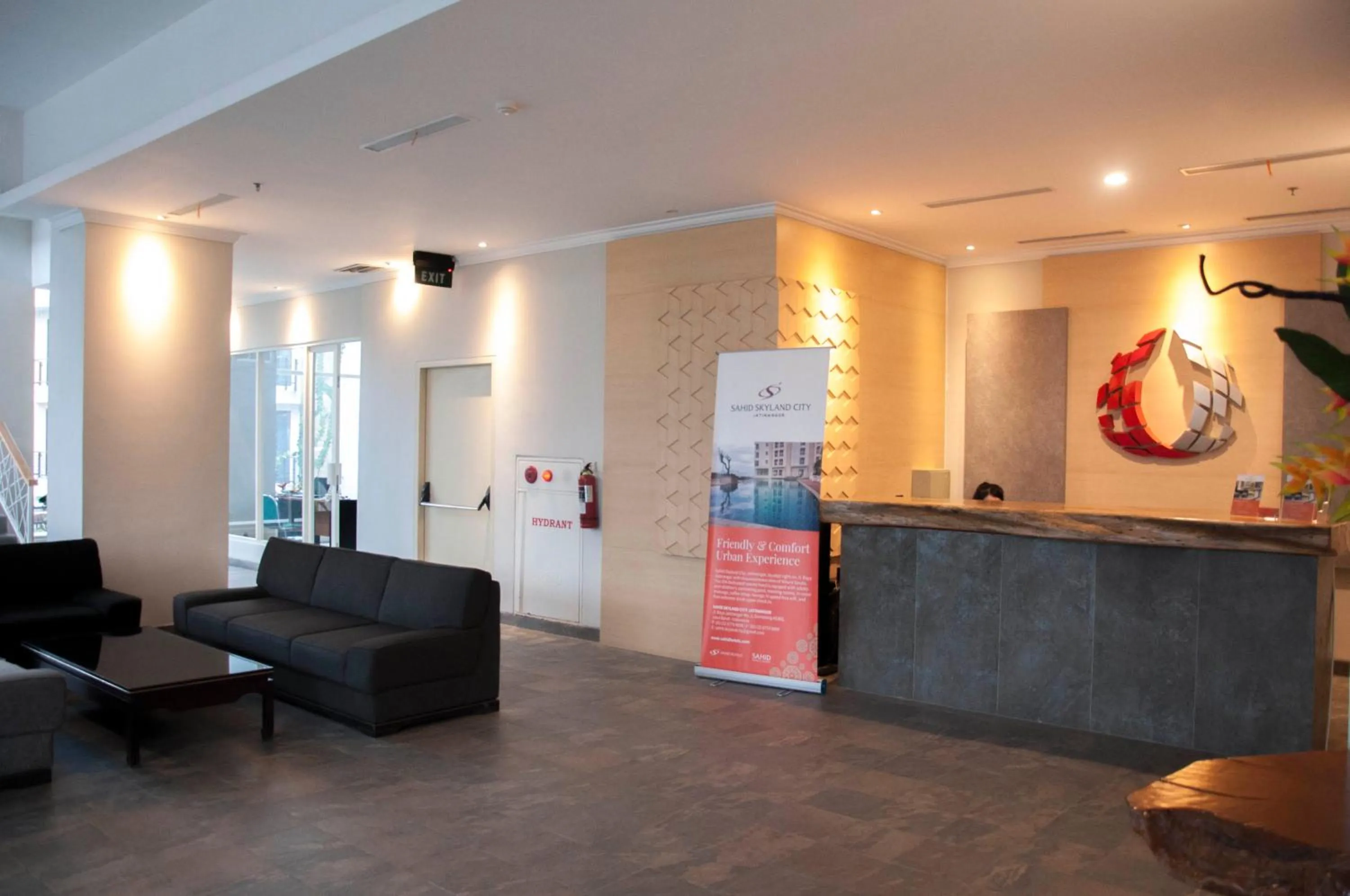 Lobby or reception in Skyland City Hotel Jatinangor