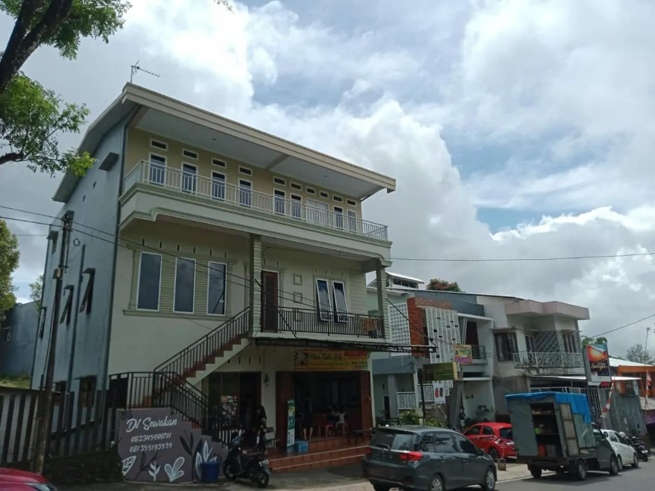 Property building in Homestay Almanda Syariah Malino