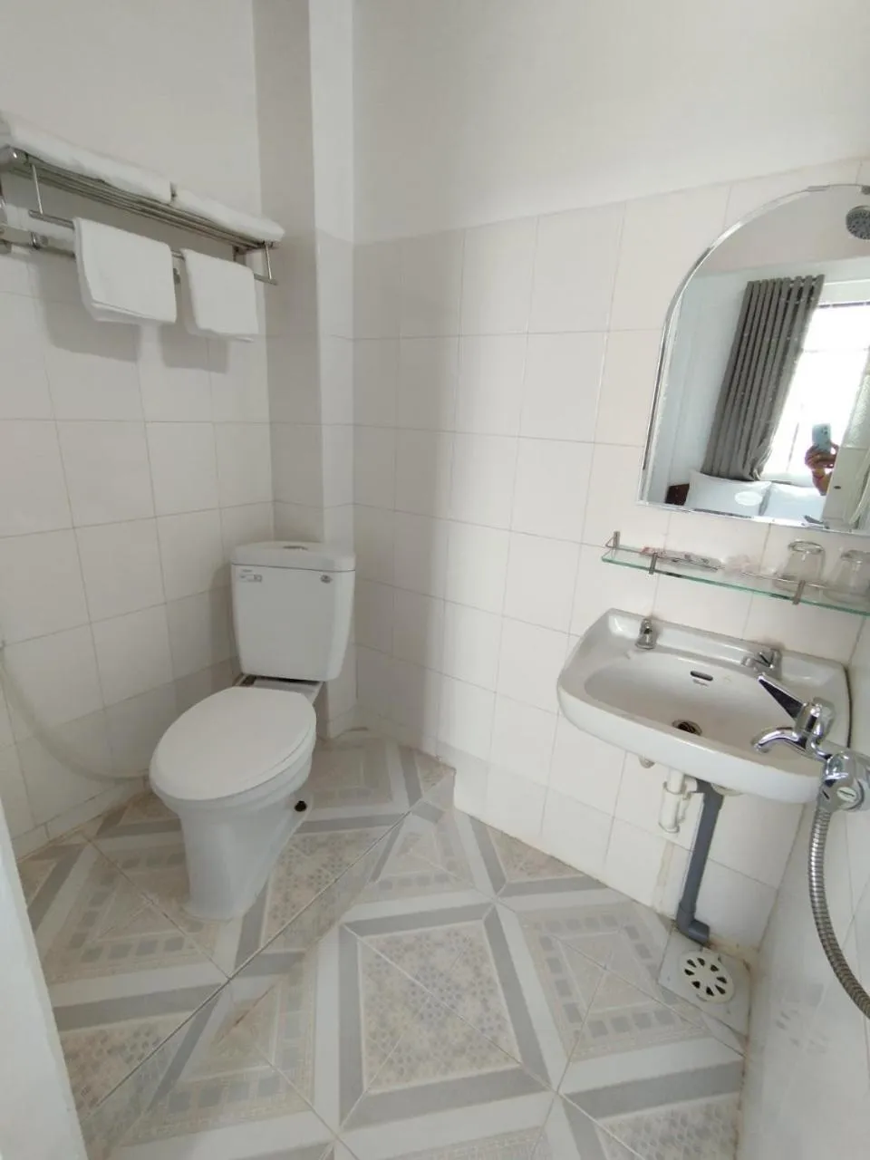 Shower in Nhà Nghỉ SAO MAI