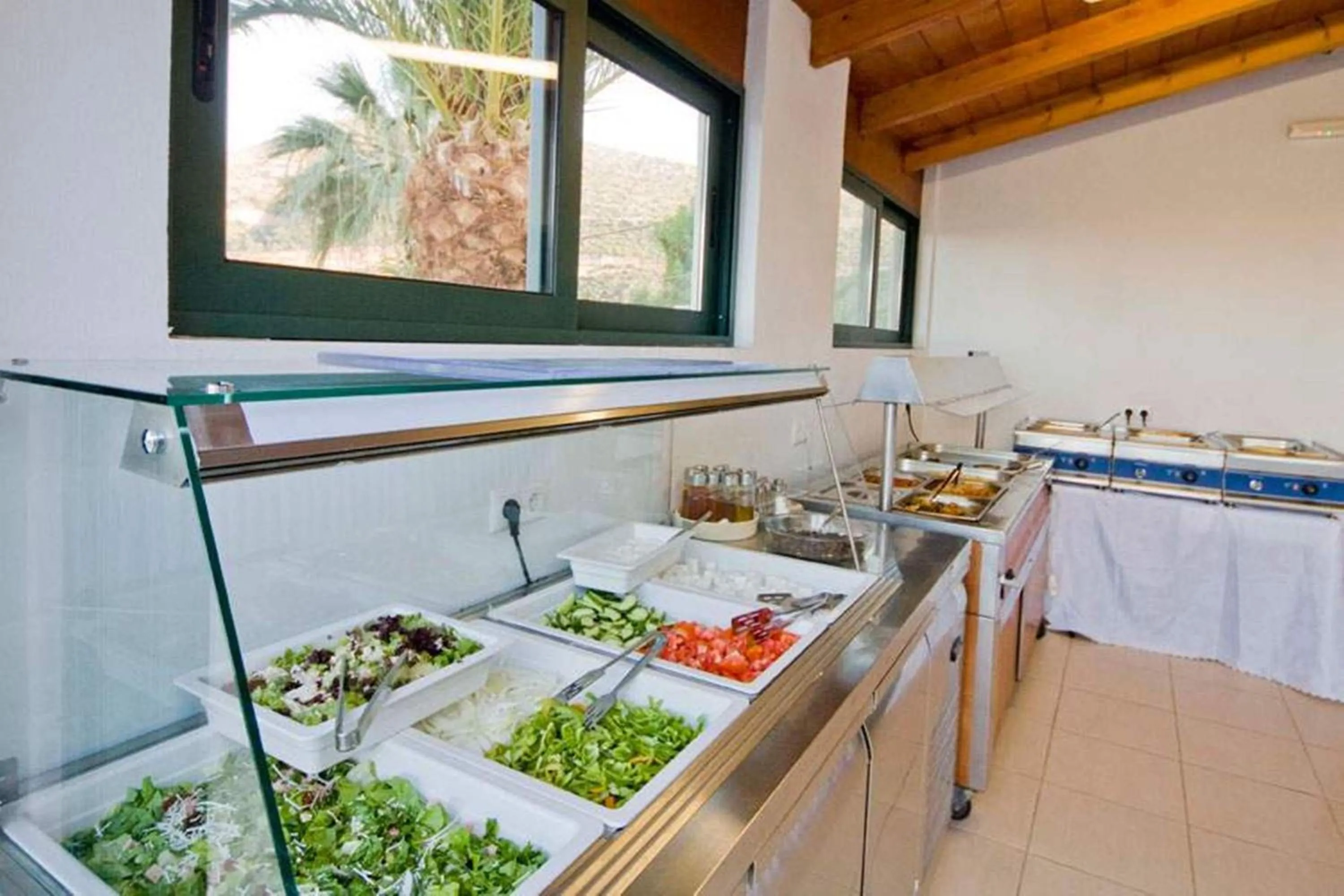 Food in Mariamare apts