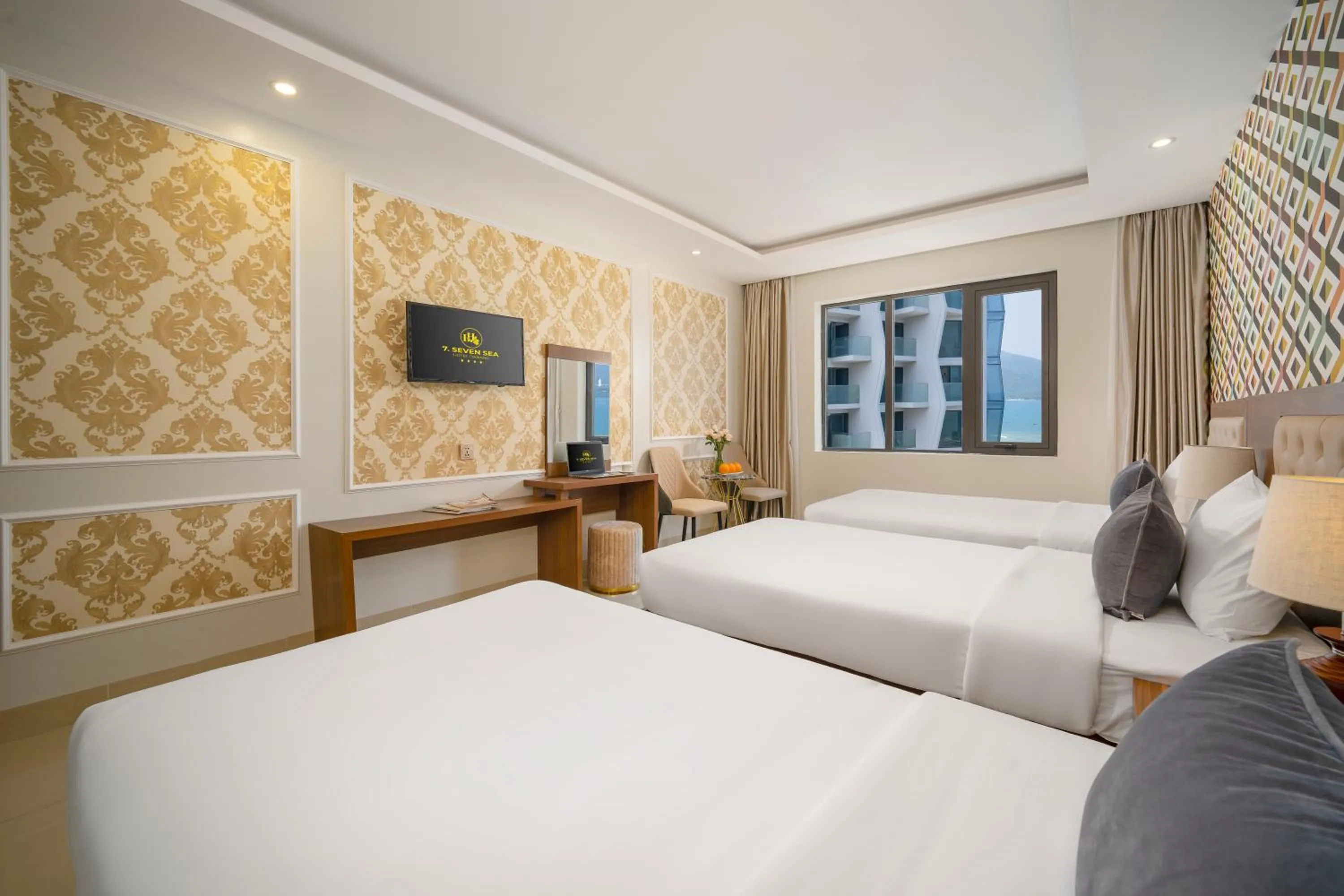 Bed in 7 Seven Sea Hotel