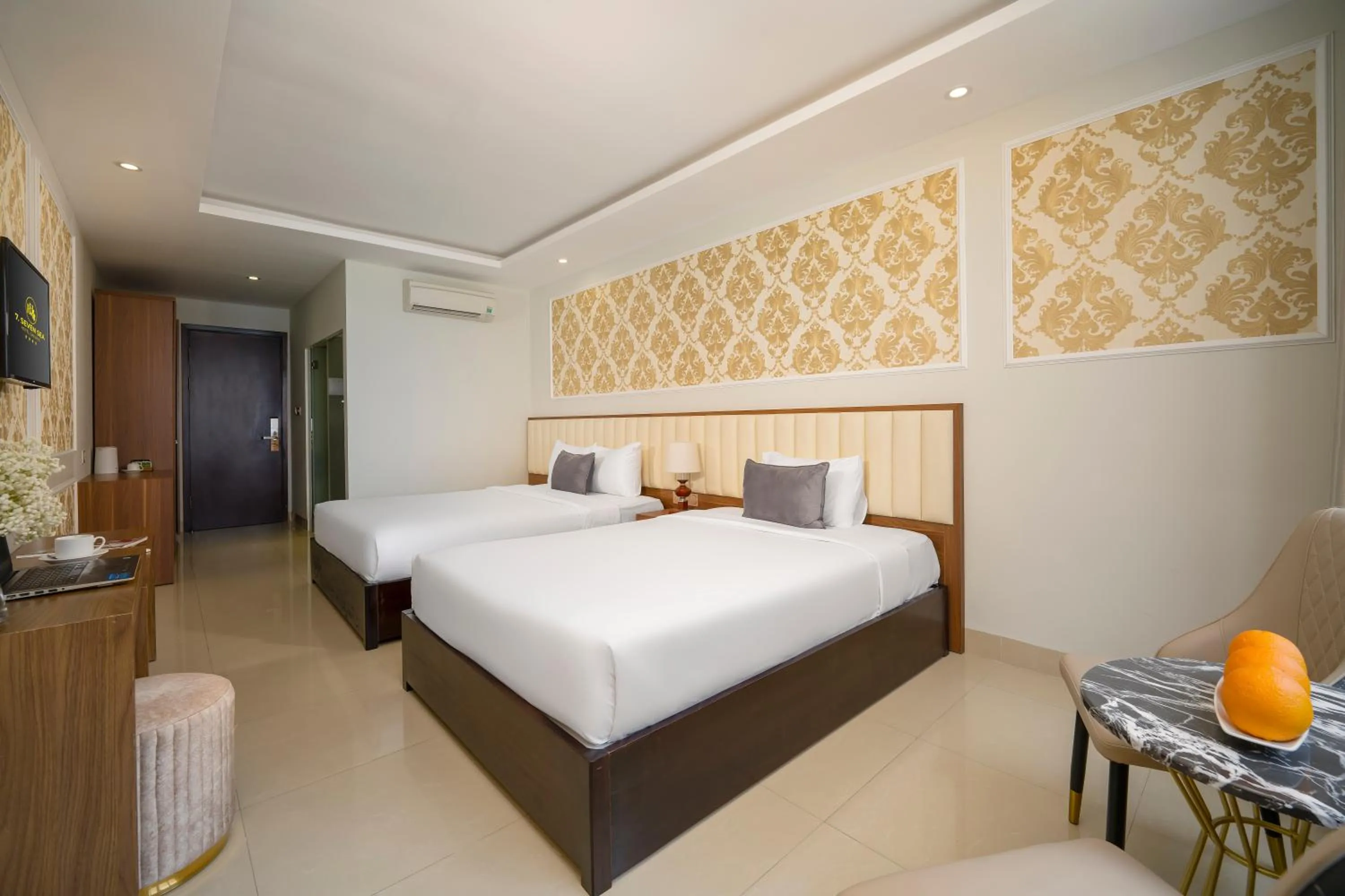 Bedroom, Bed in 7 Seven Sea Hotel