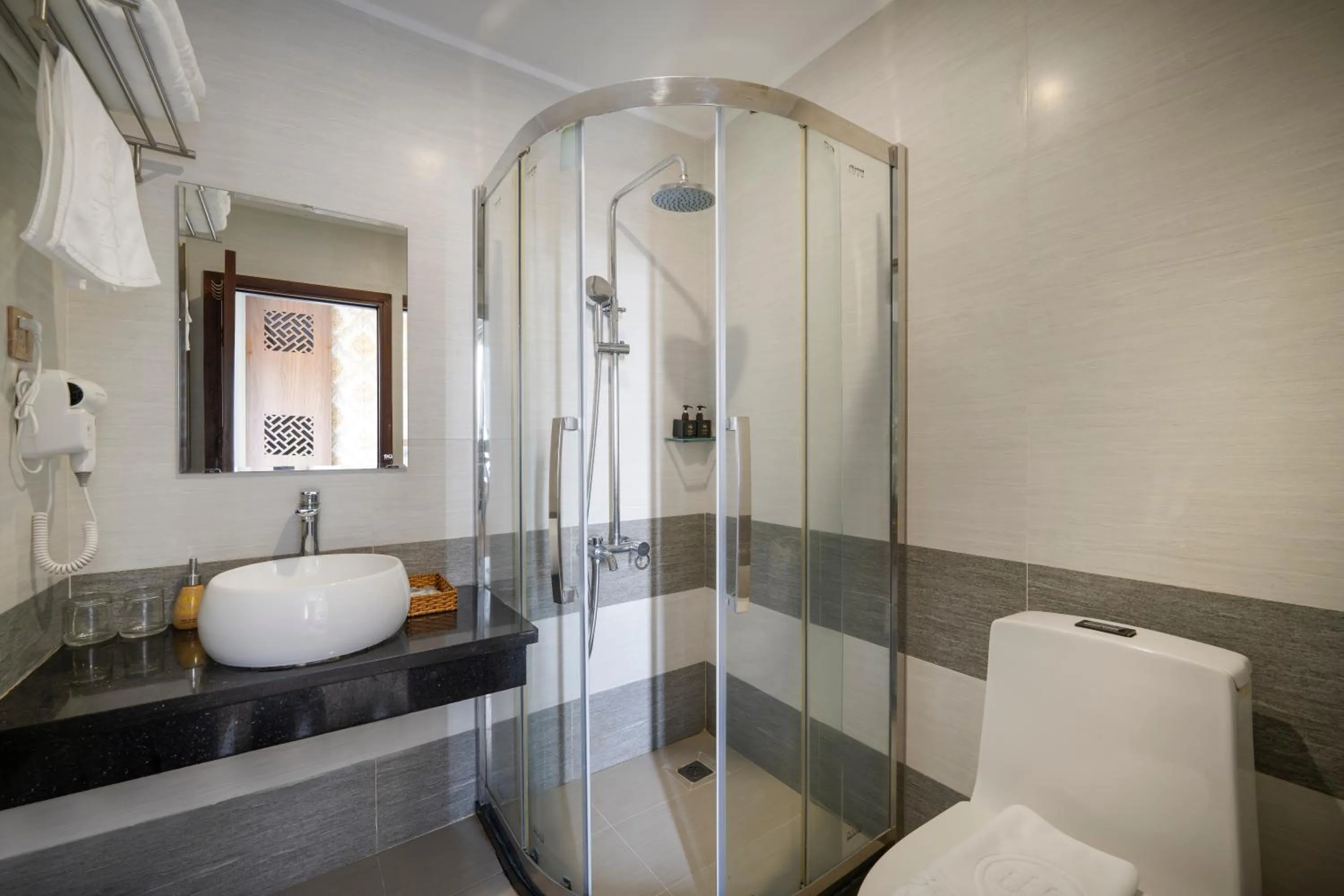 Shower in 7 Seven Sea Hotel