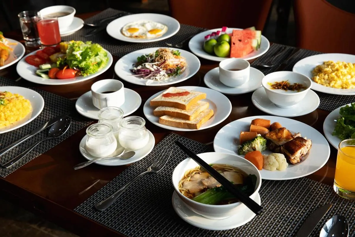 Meals in 7 Seven Sea Hotel