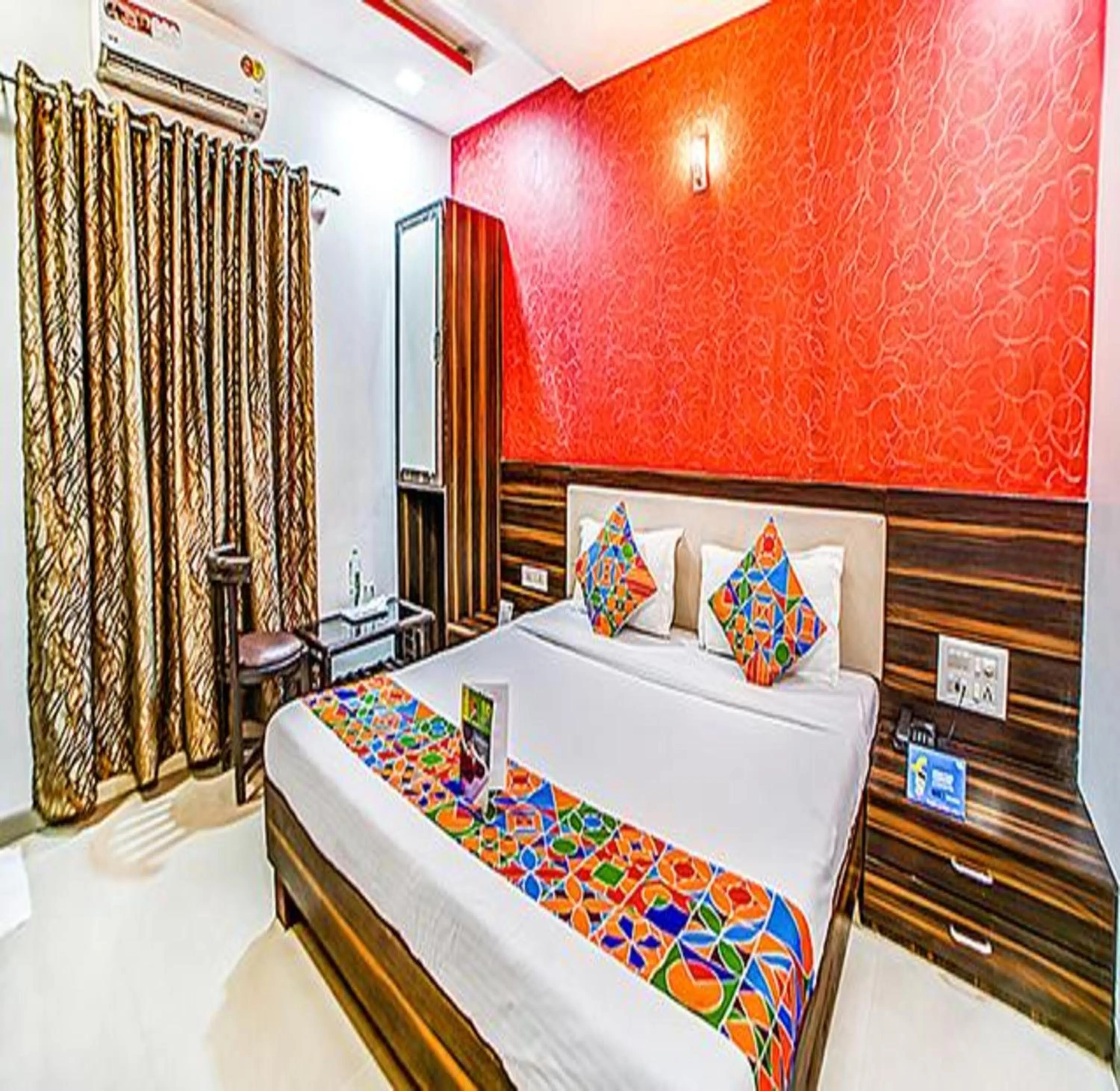 Bed in Via The Adore Palace - Nr Mumbai International Airport