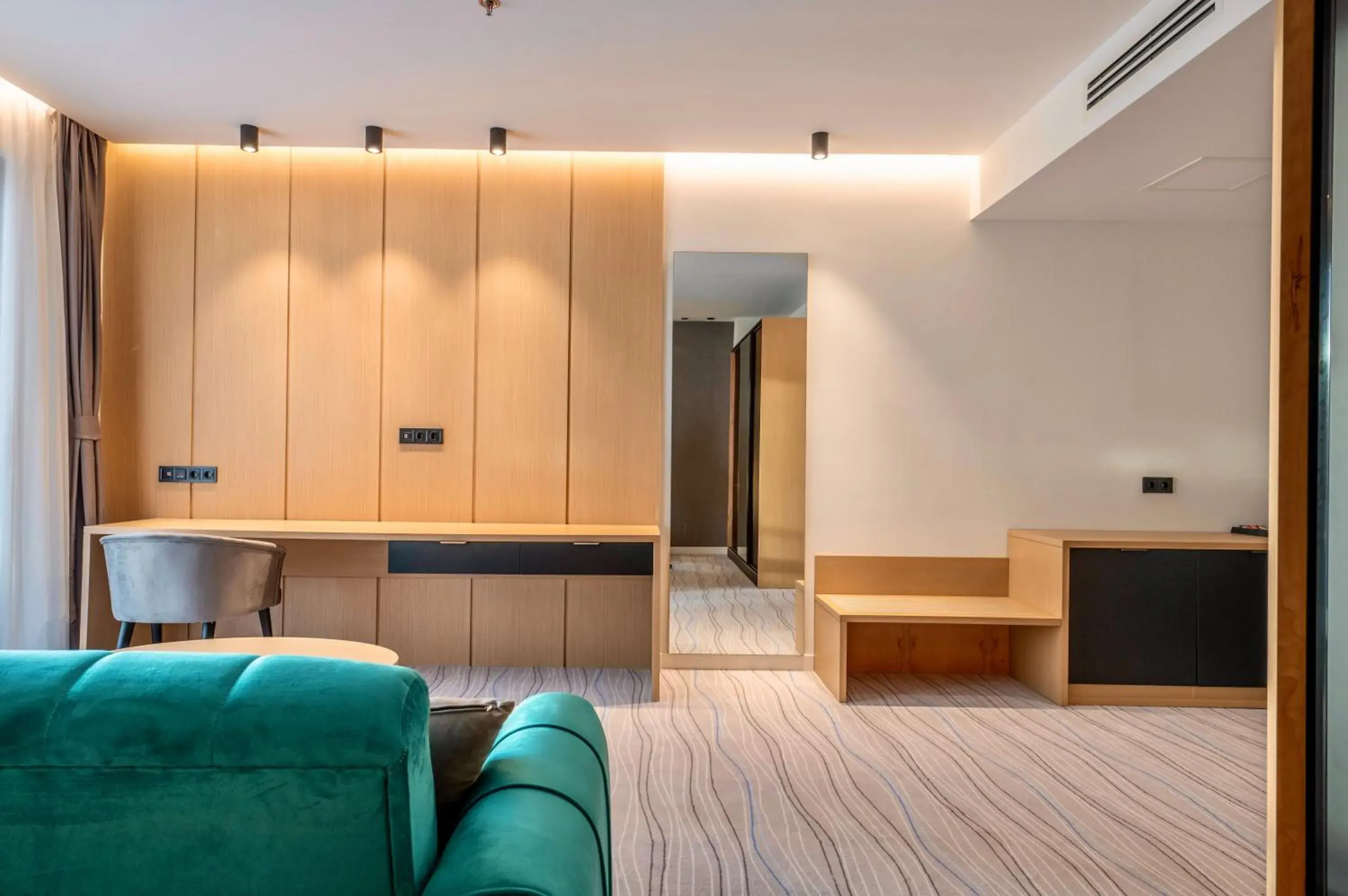 Junior Suite in The Grandeur Hotel Junior Suite in The Grandeur Hotel