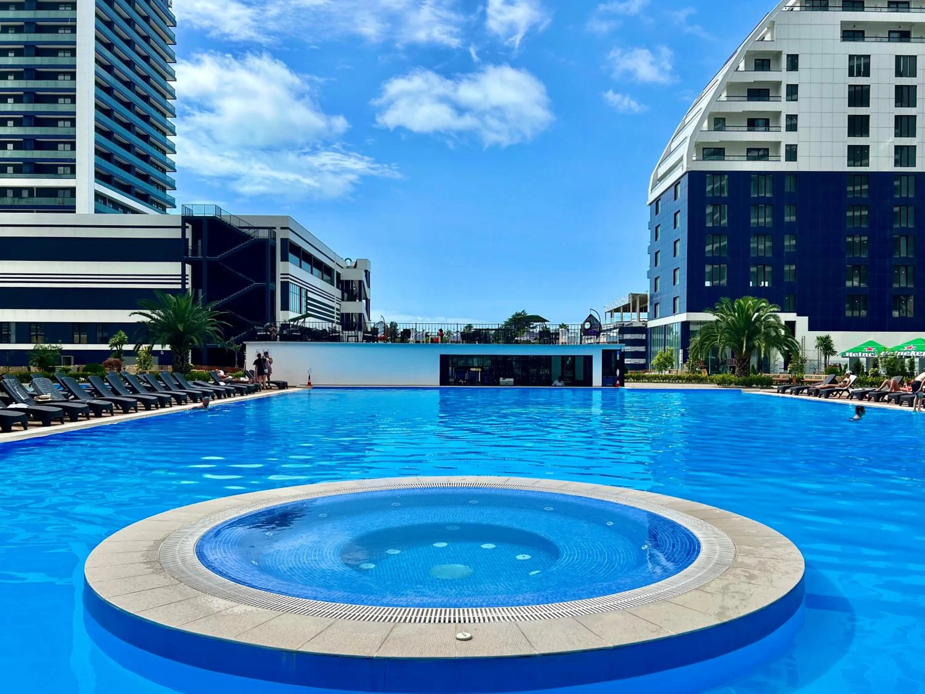 Day in The Grandeur Hotel