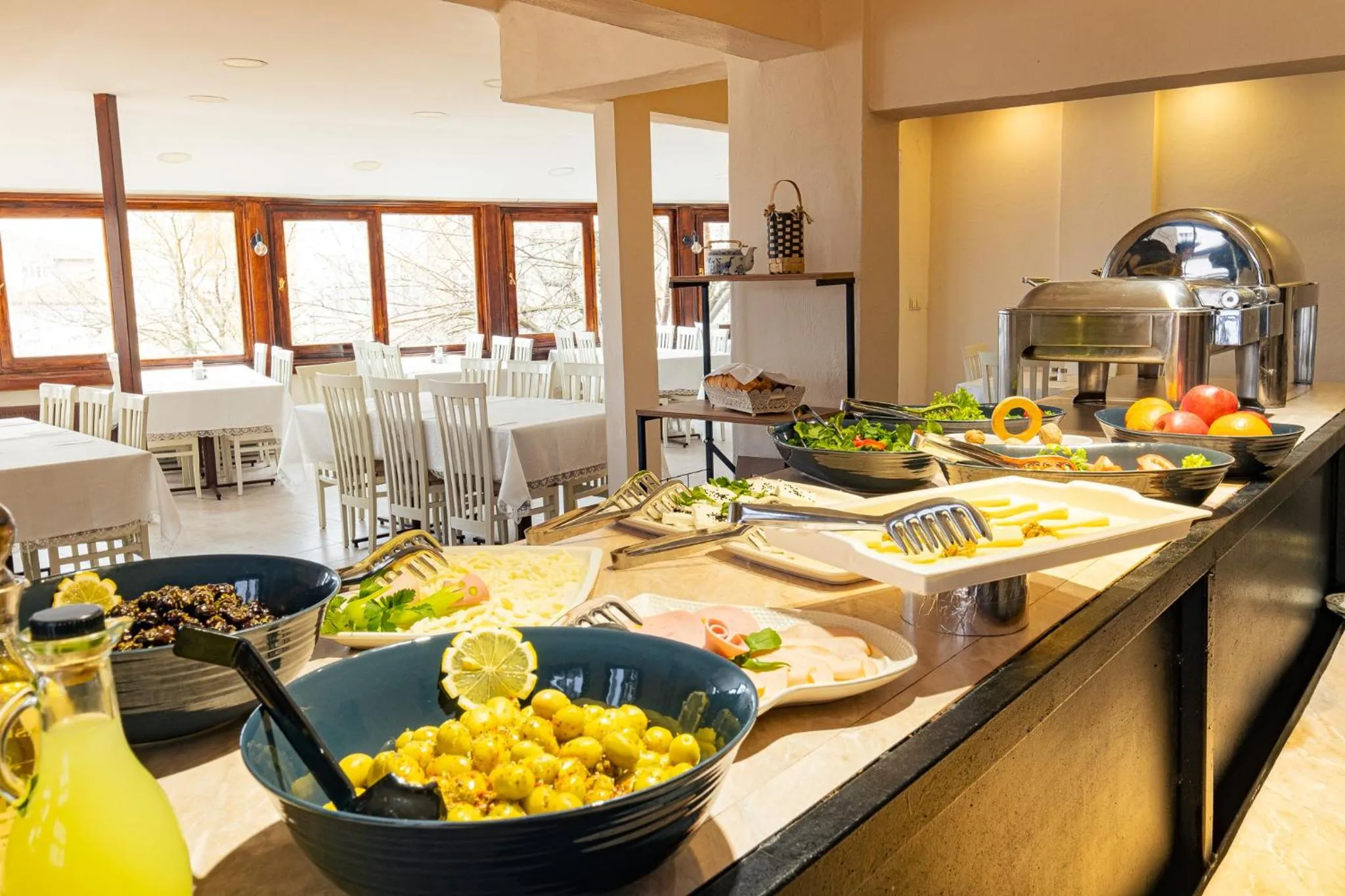 Buffet breakfast in Simre Inn Hotel Safranbolu
