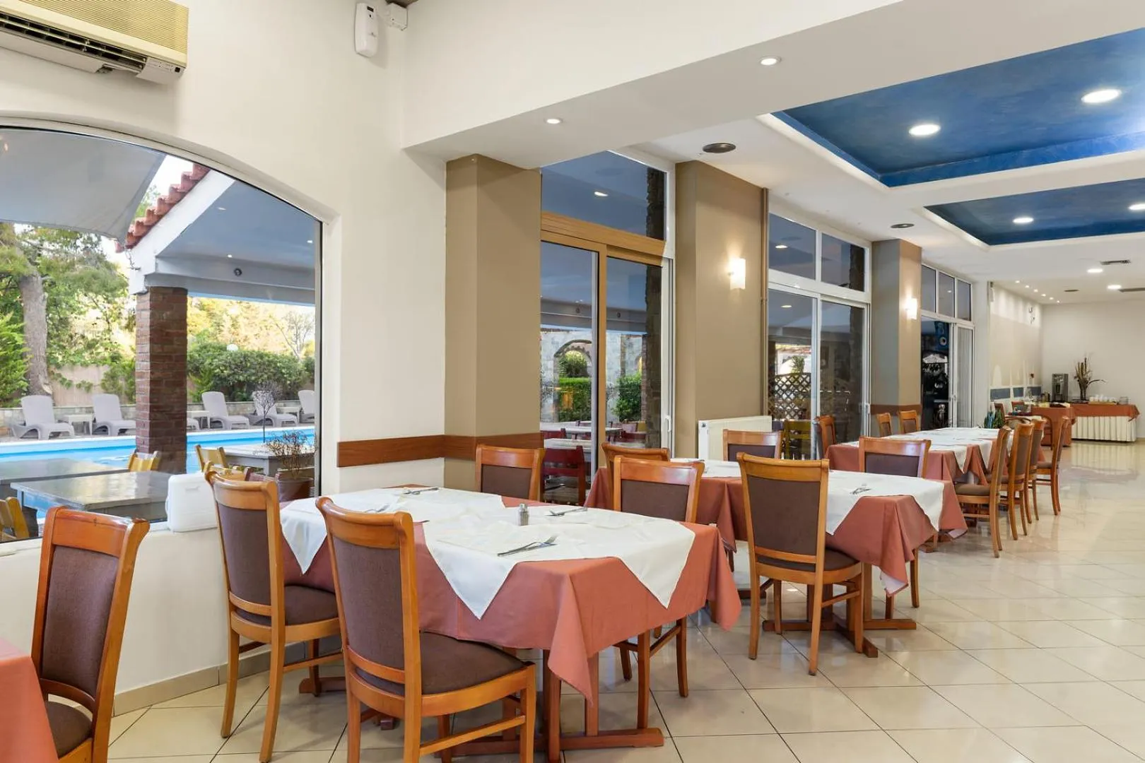 Beach in Stefania Hotel