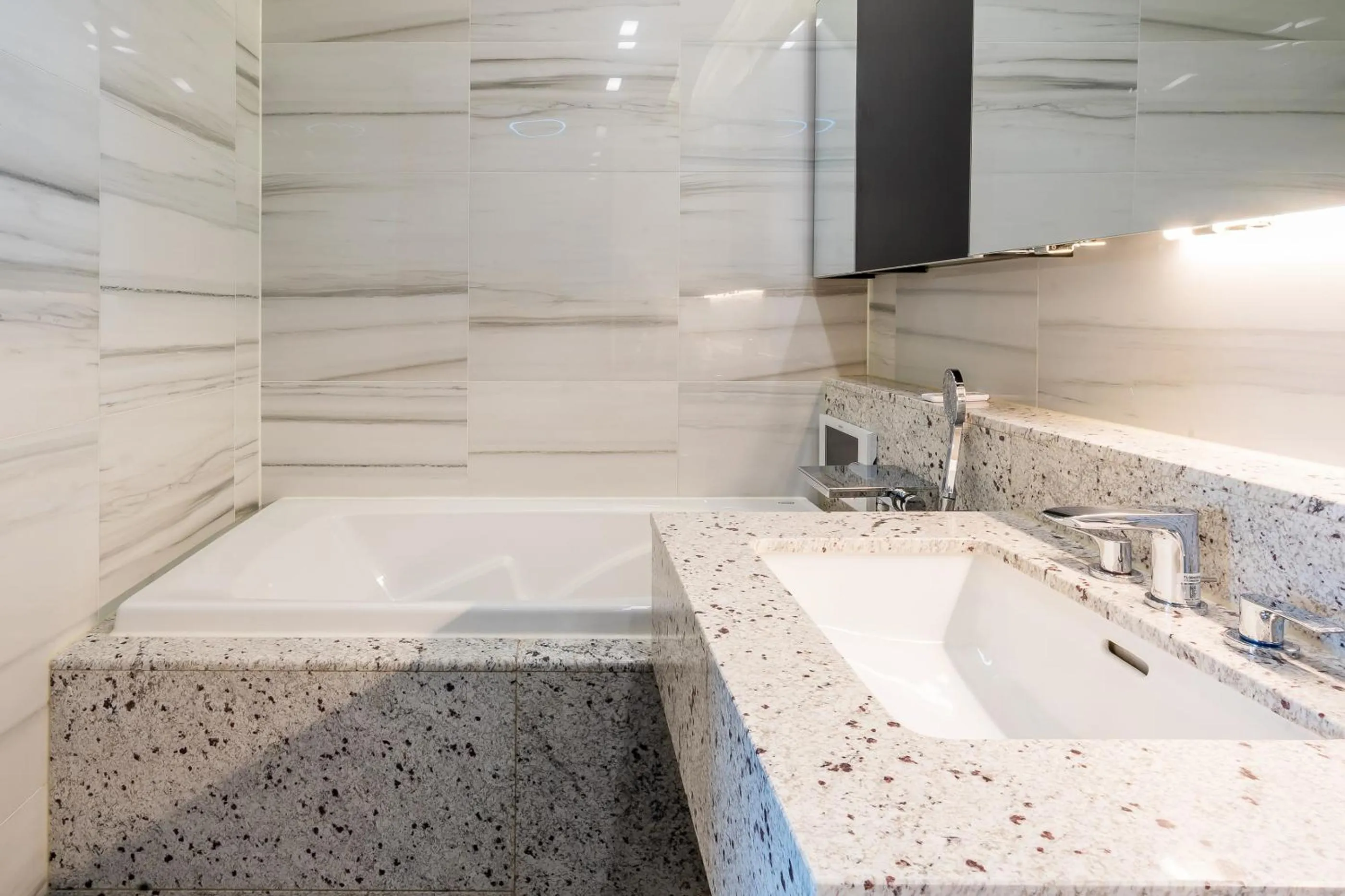 LCT Residence Y collection