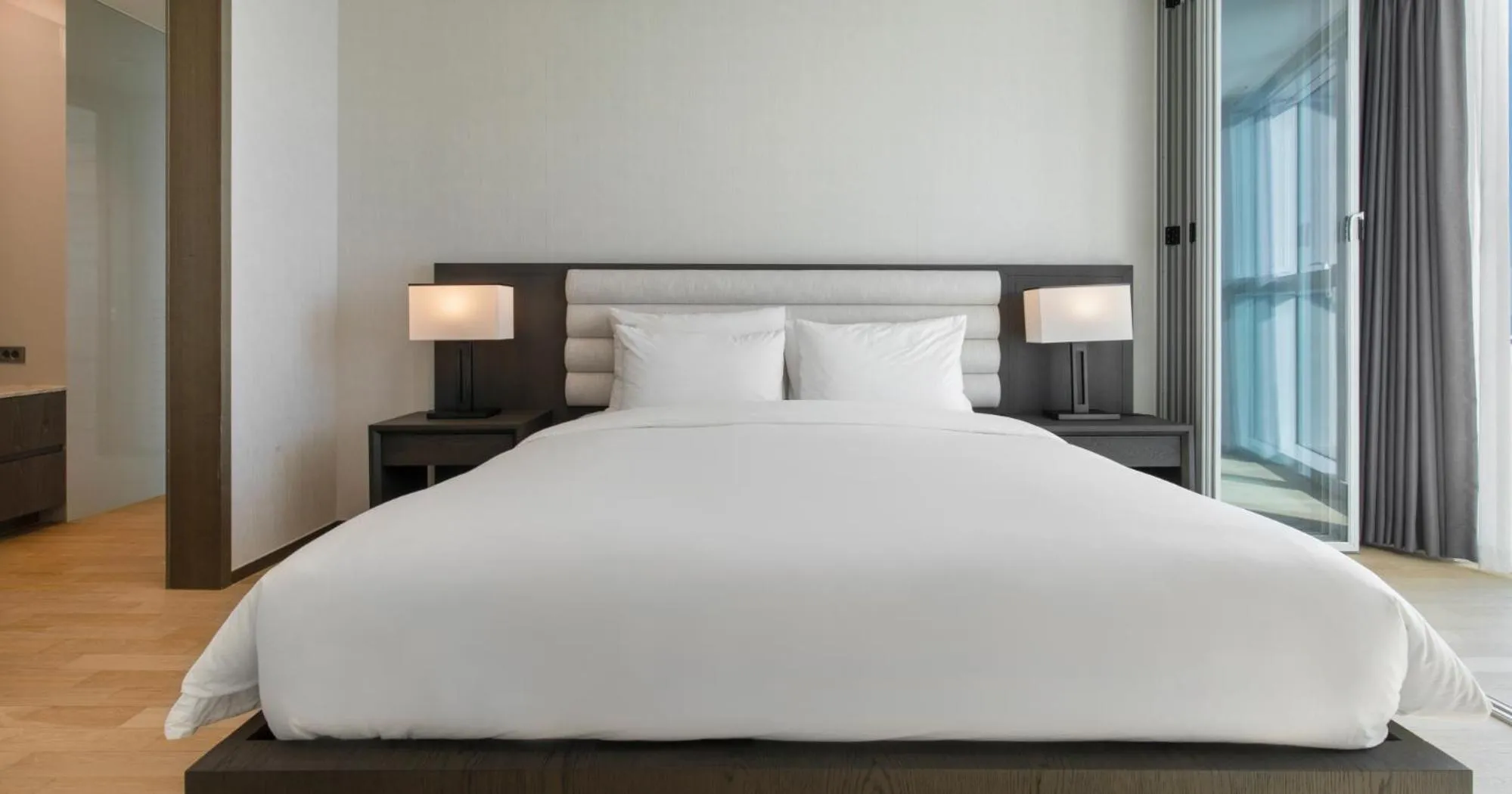 Bed in LCT Residence Y collection