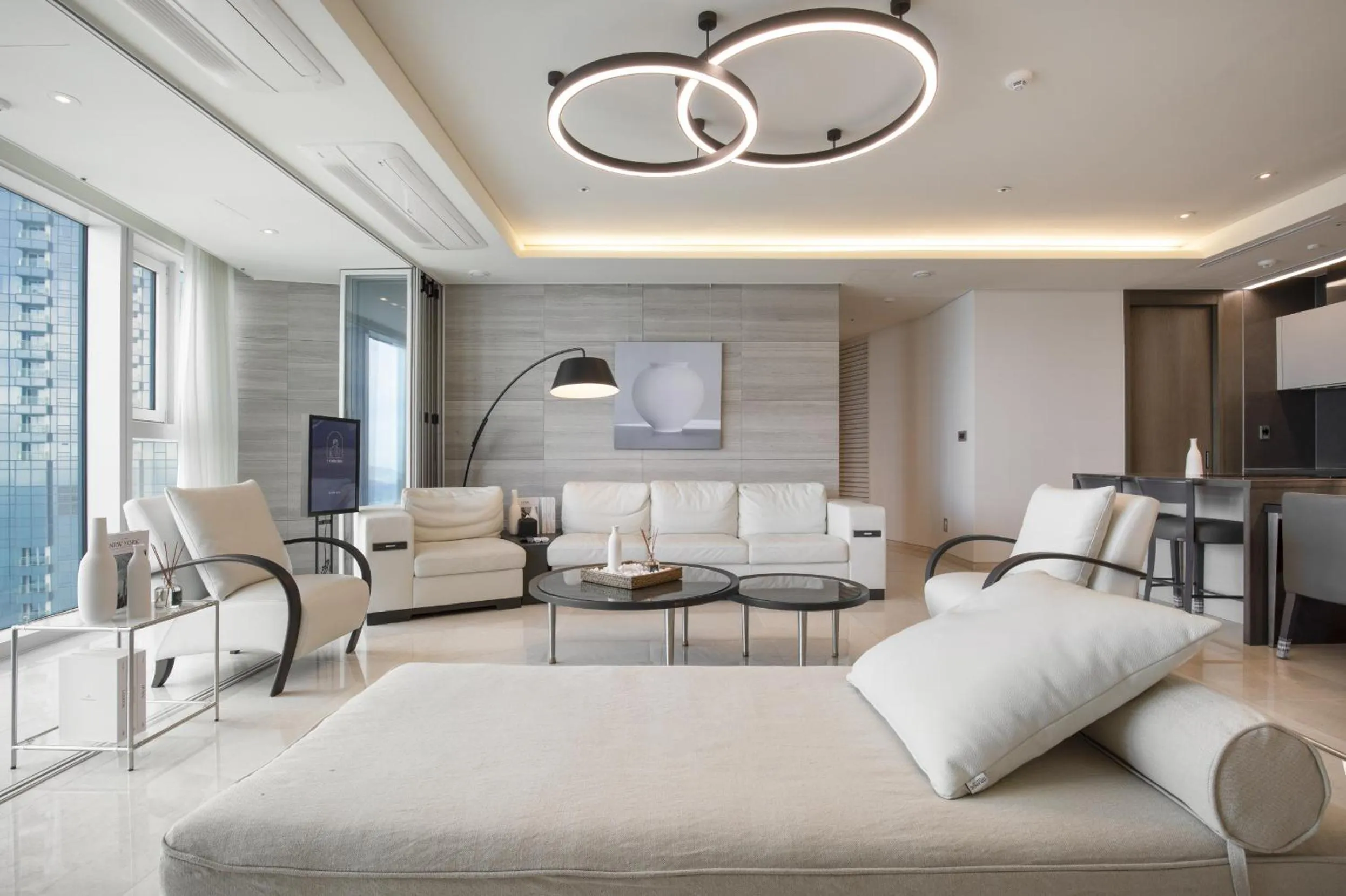 LCT Residence Y collection